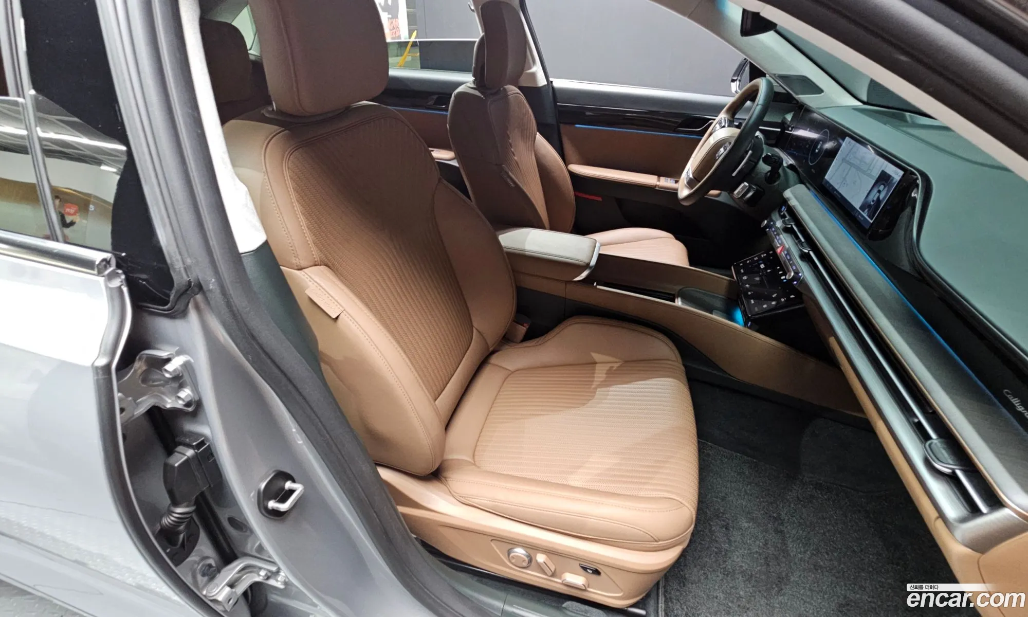 Hyundai Grandeur Hybrid 2023 — 8