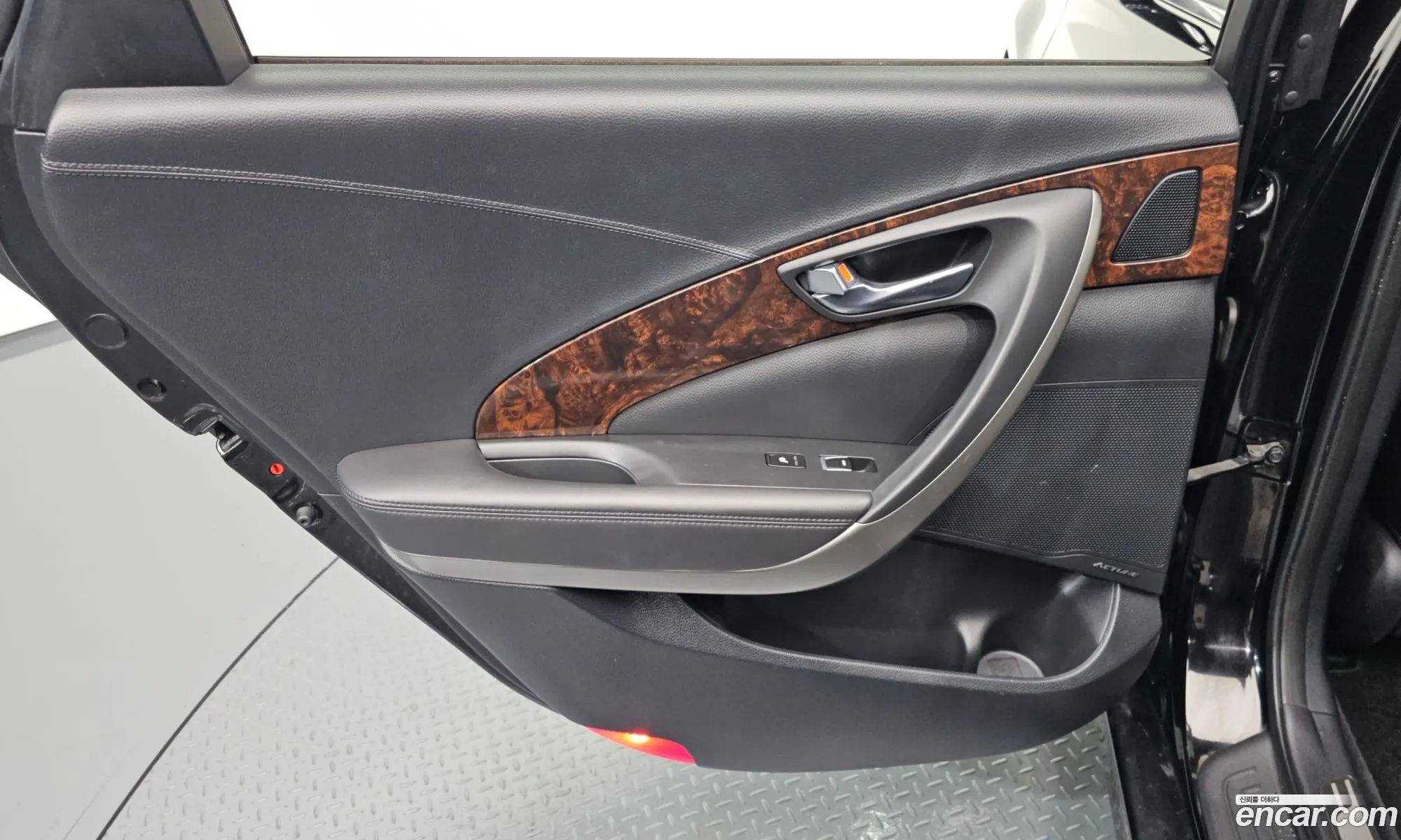 Hyundai Aslan 2014 KMHFM411BFA002022 — 11