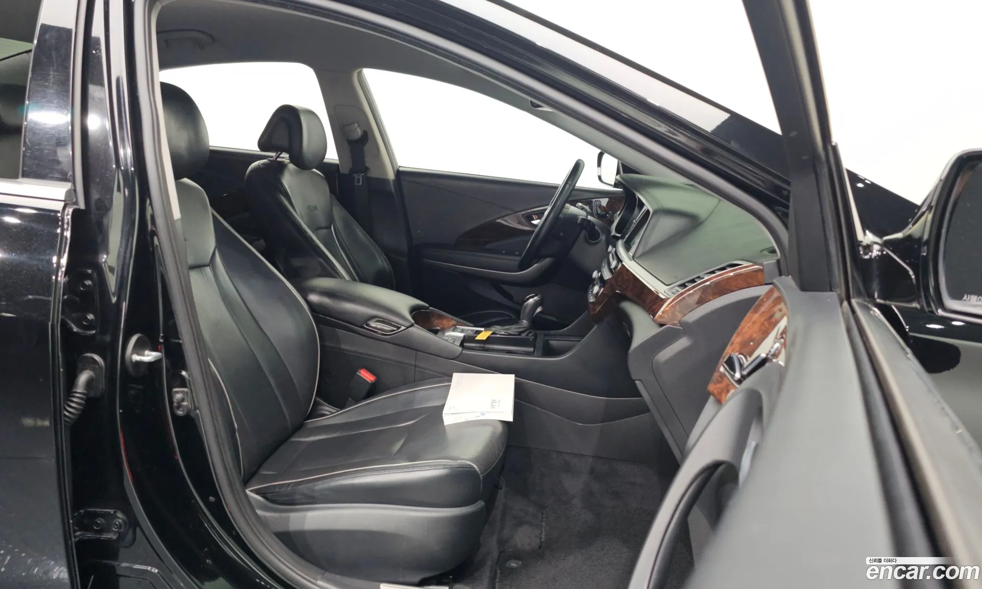 Hyundai Aslan 2014 KMHFM411BFA002022 — 29
