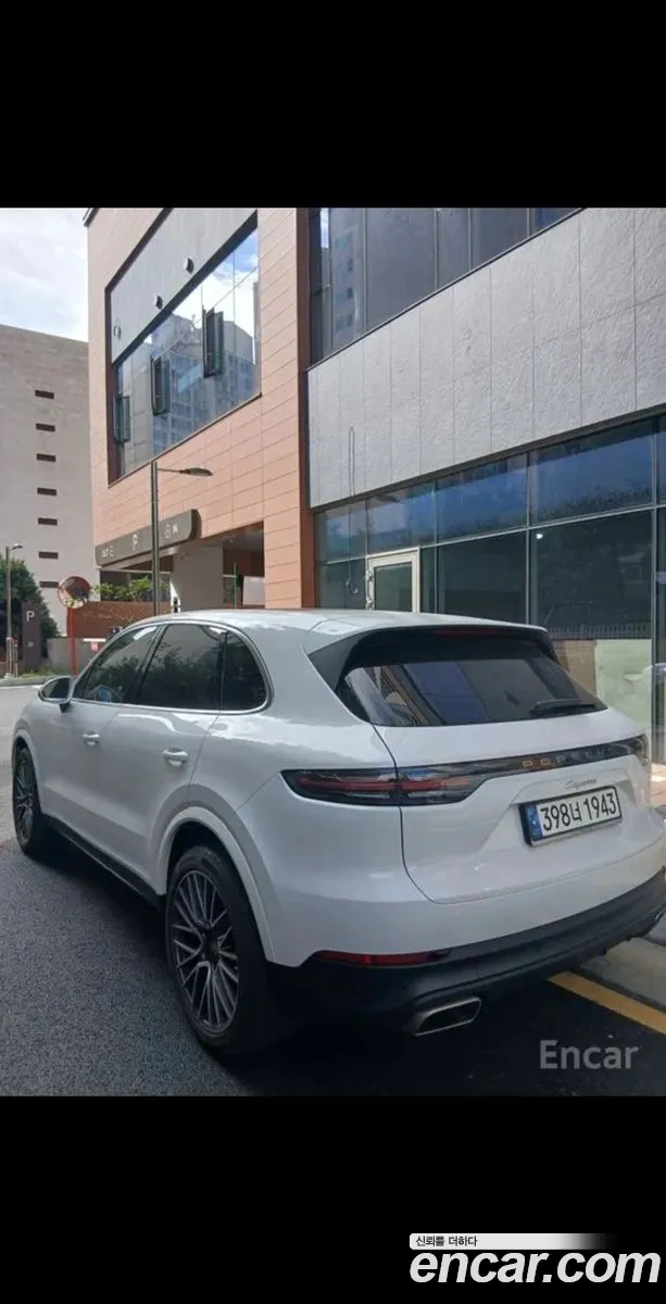Porsche Cayenne 2020 — 12