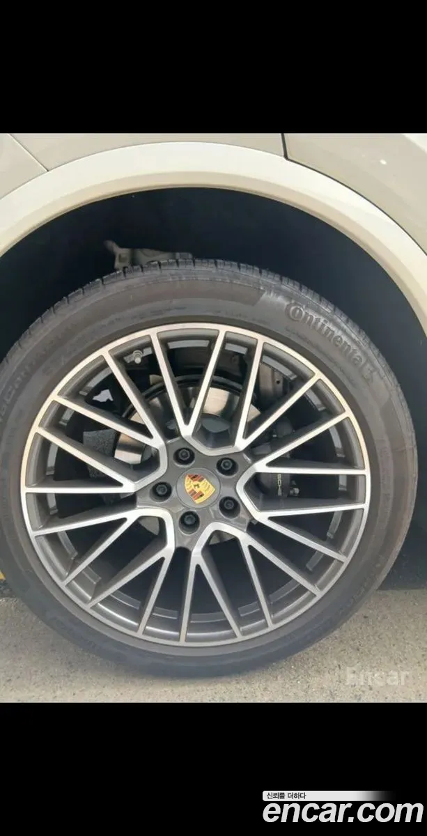 Porsche Cayenne 2020 — 5