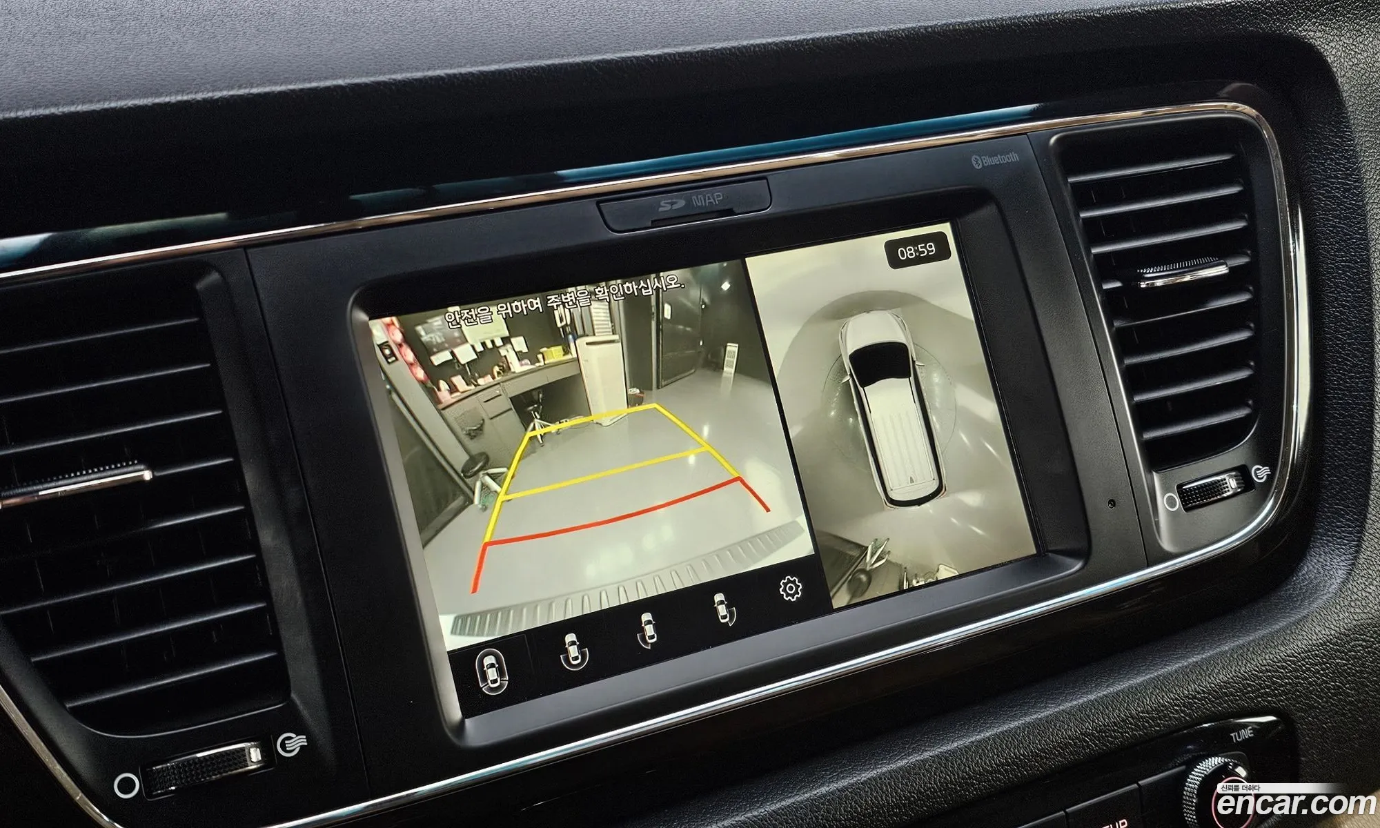 Kia Carnival 2018 KNAME81ABKS459288 — 3