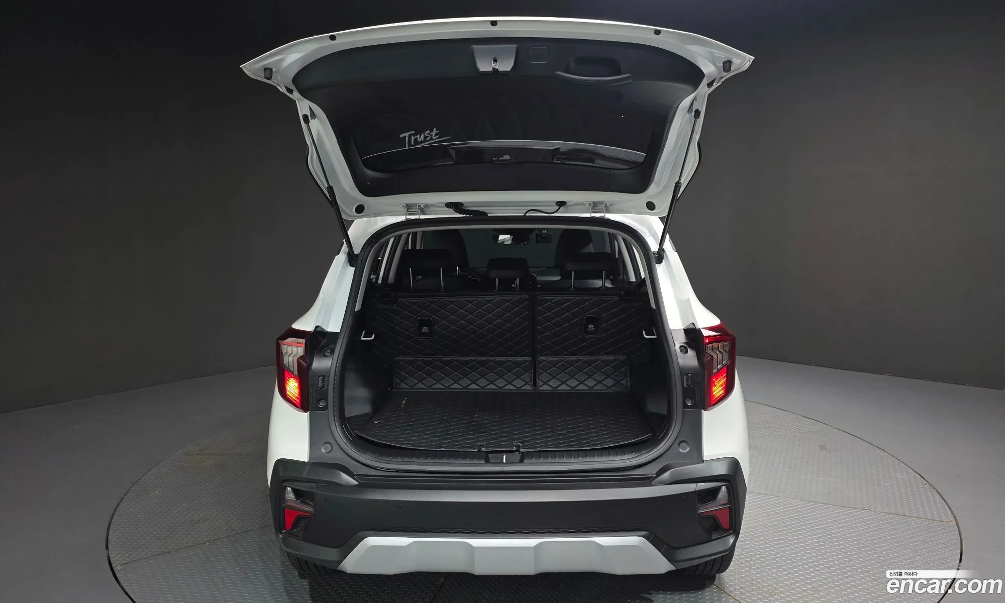 Kia Seltos 2023 KNAEU81AERK552819 — 26