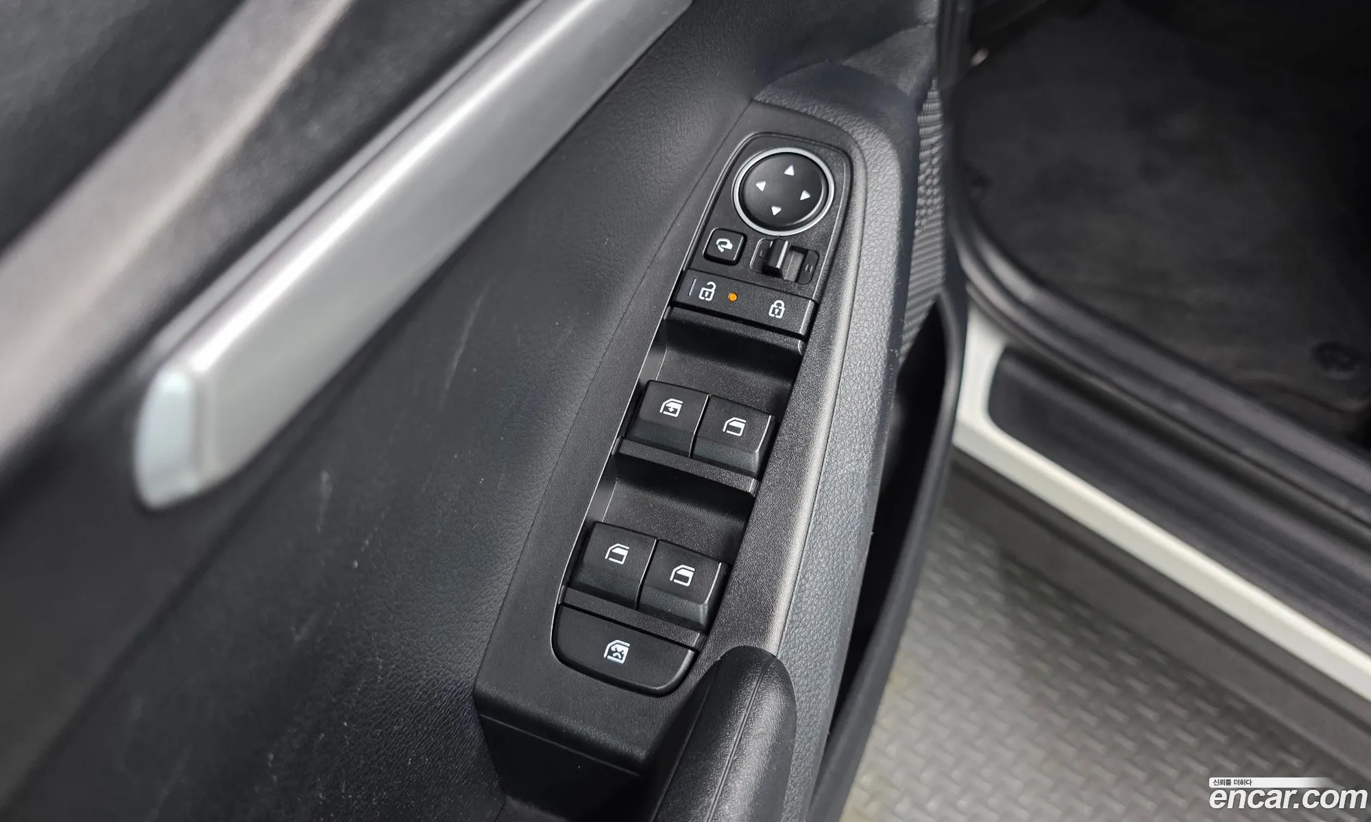 Kia Seltos 2023 KNAEU81AERK552819 — 20