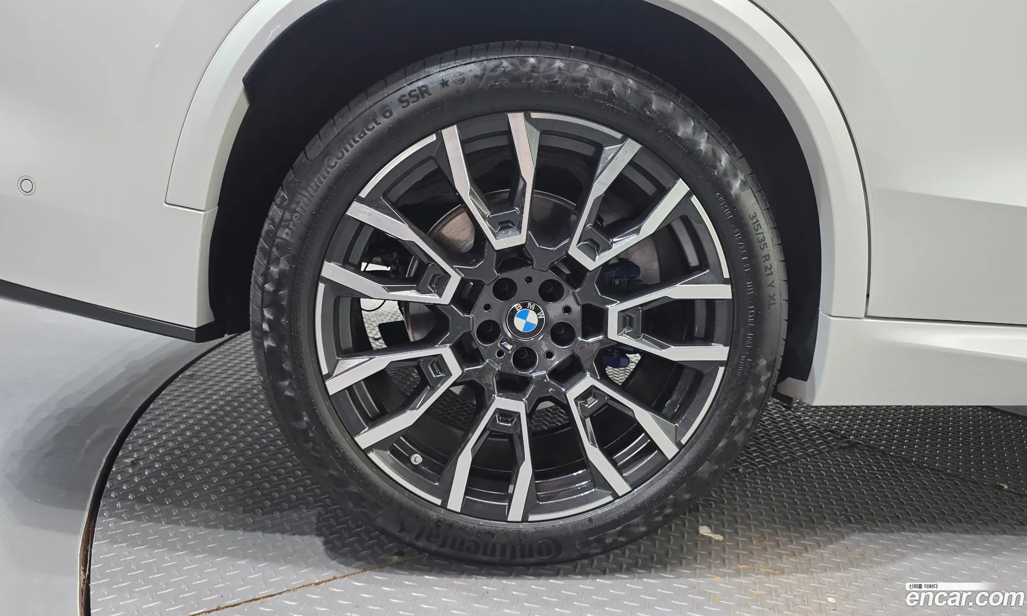 BMW X5 2025 WBA21EU0XT9157089 — 30