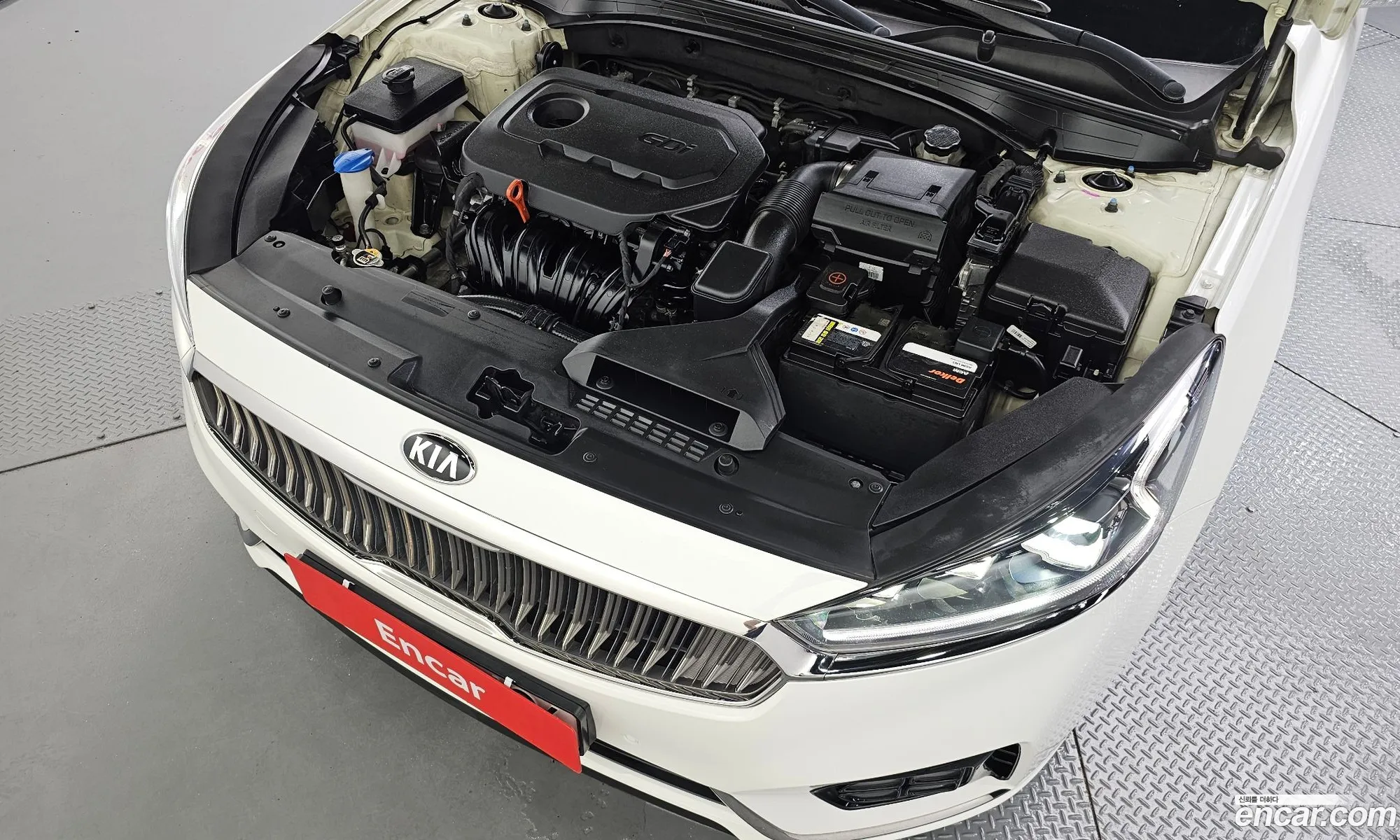 Kia K7 2018 KNALB415BJA140205 — 17