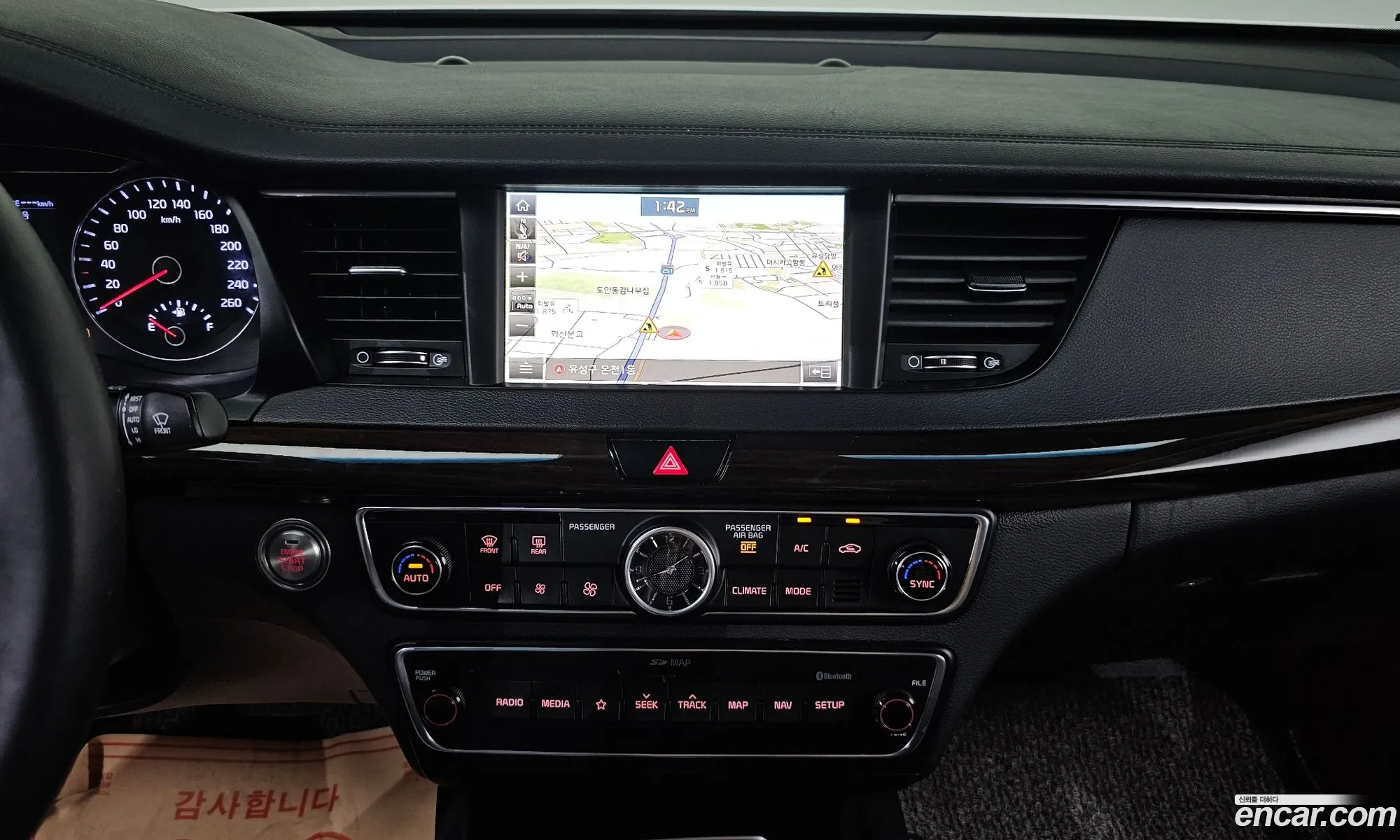 Kia K7 2018 KNALB415BJA140205 — 13