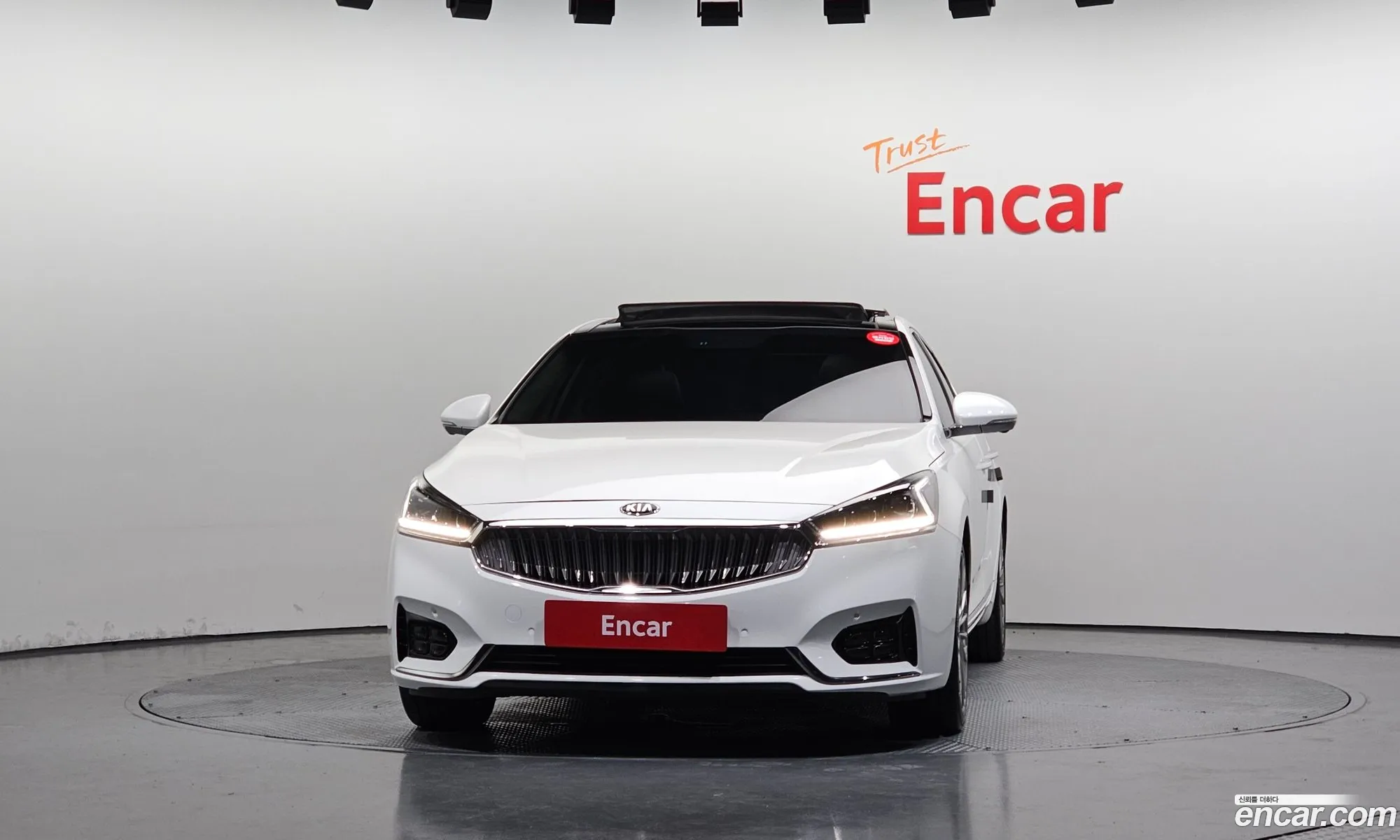 Kia K7 2018 KNALB415BJA140205 — 20