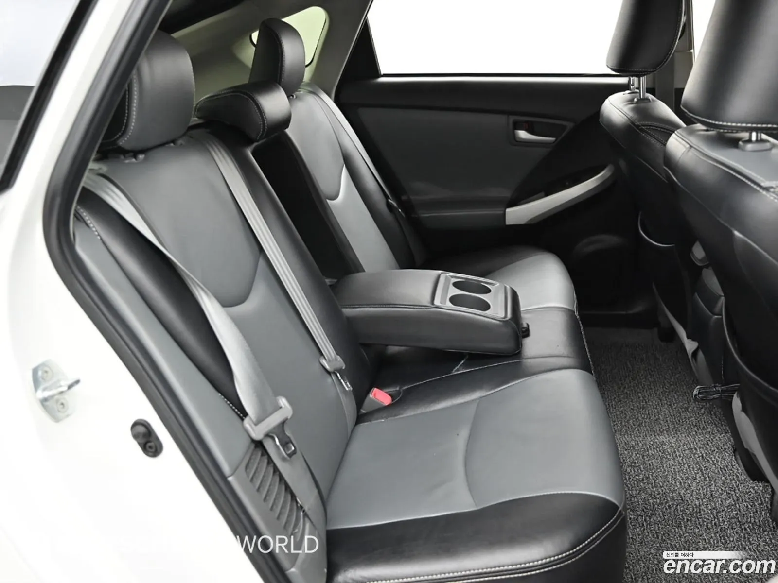Toyota Prius 2012 — 8