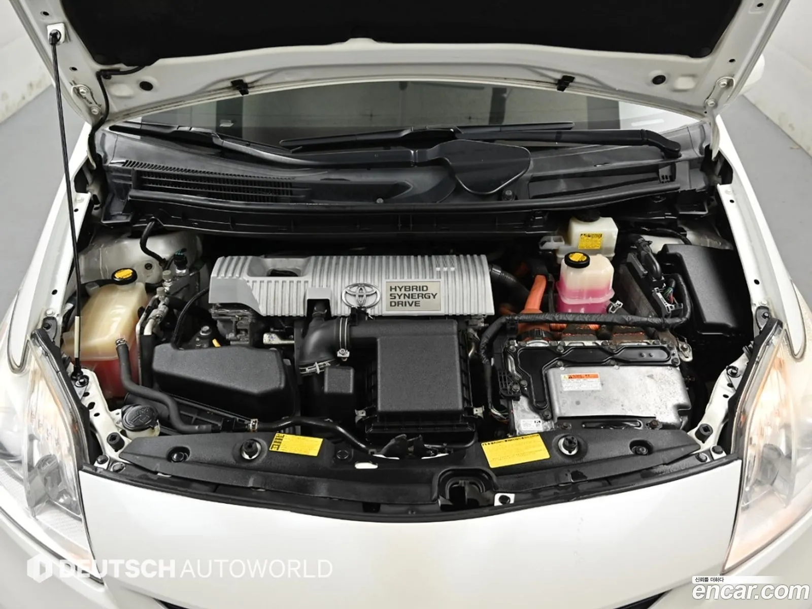 Toyota Prius 2012 — 2