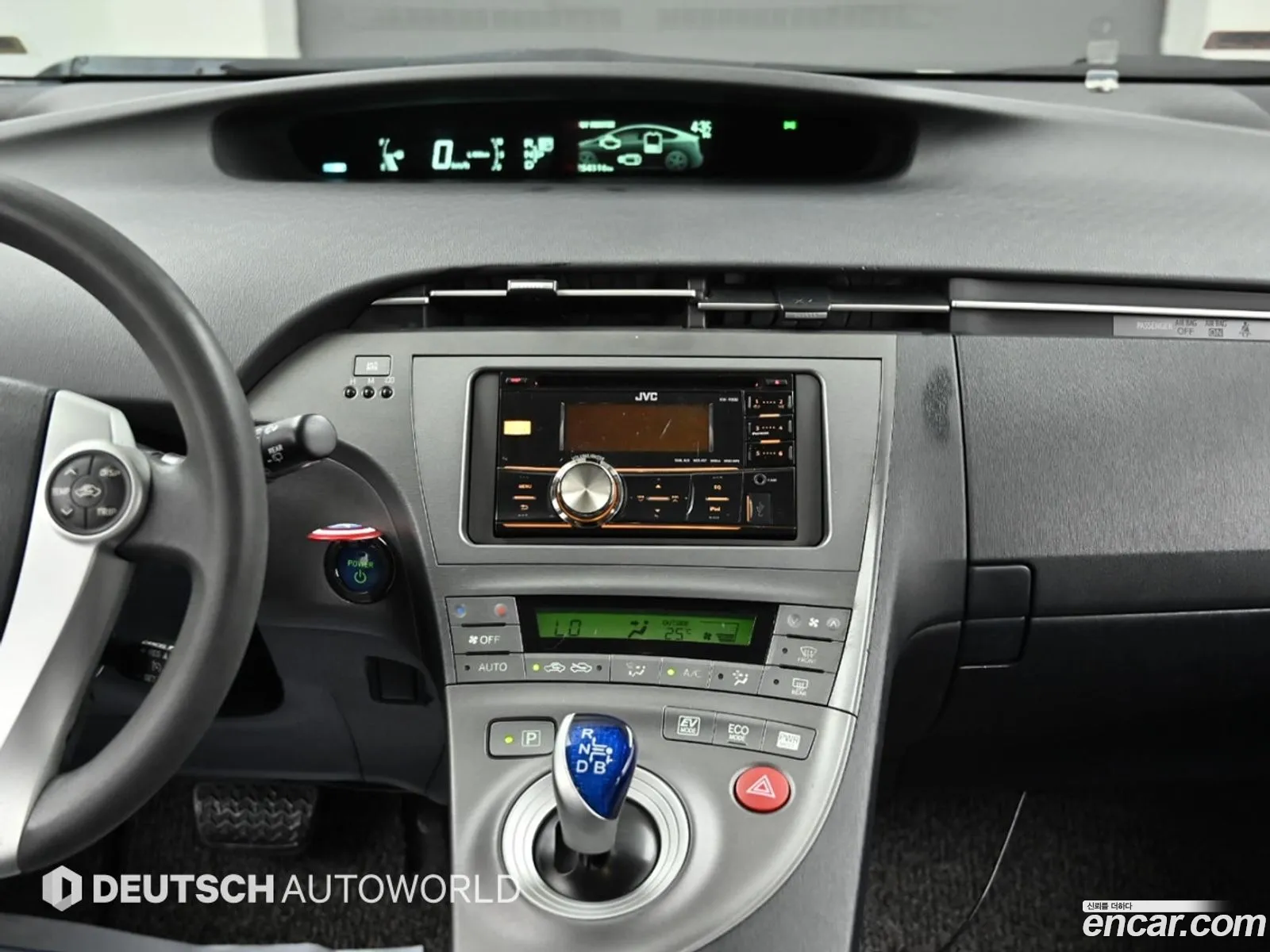 Toyota Prius 2012 — 16