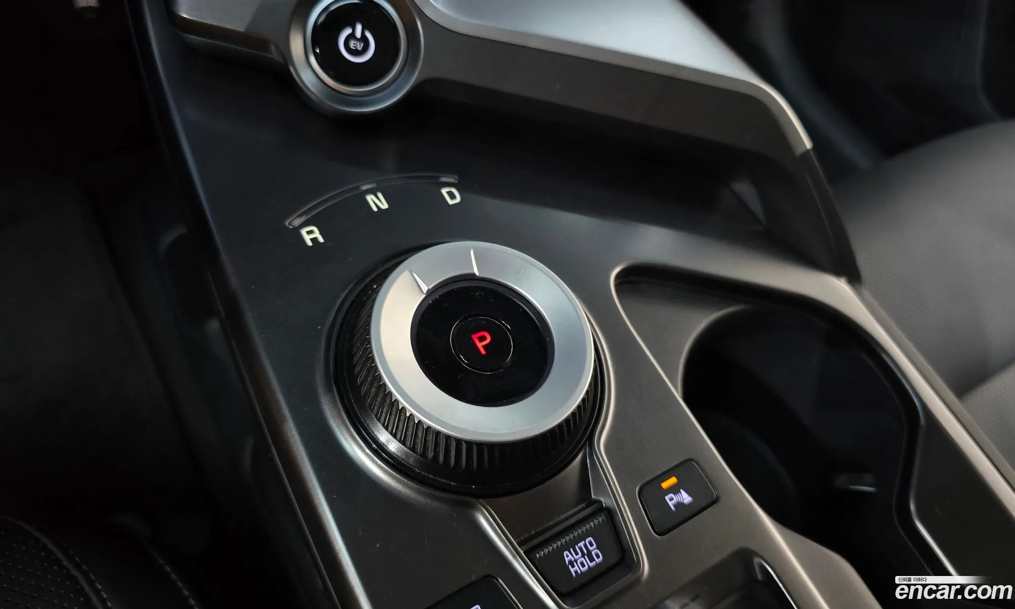 Kia EV6 2022 KNAC281AFPA105265 — 25