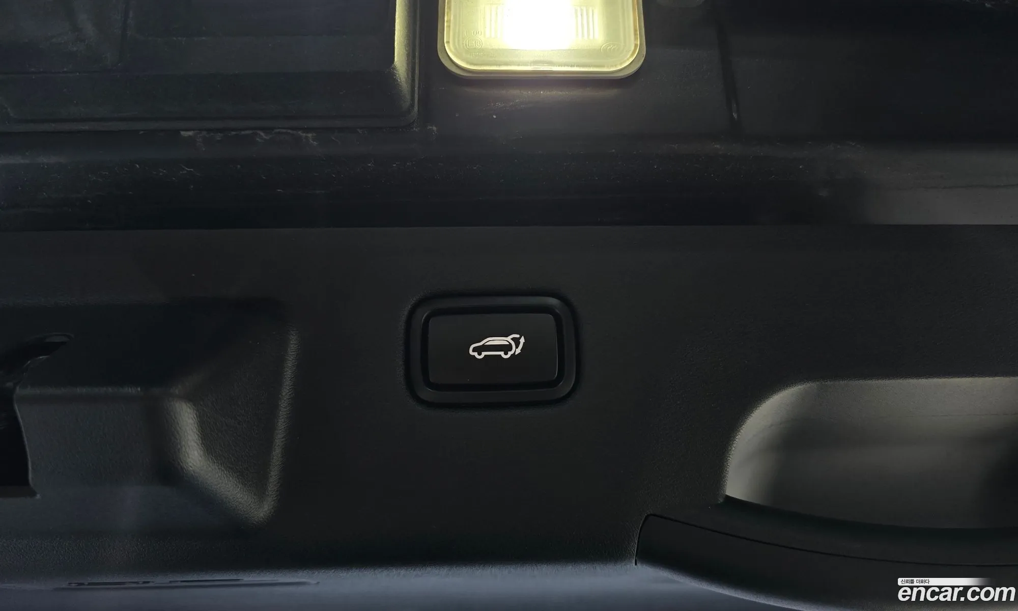 Kia EV6 2022 KNAC281AFPA105265 — 23