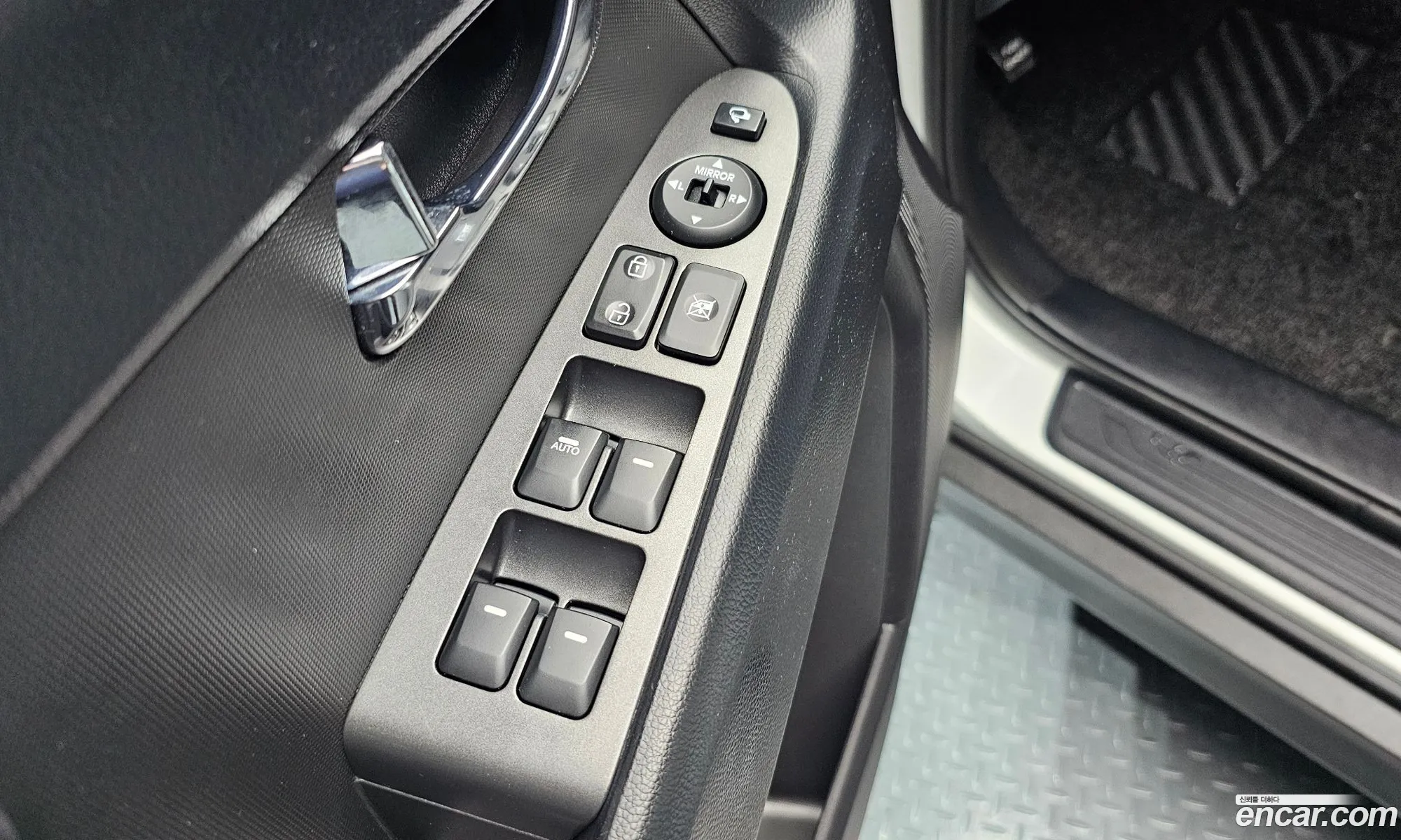 Kia Sportage R 2012 — 6