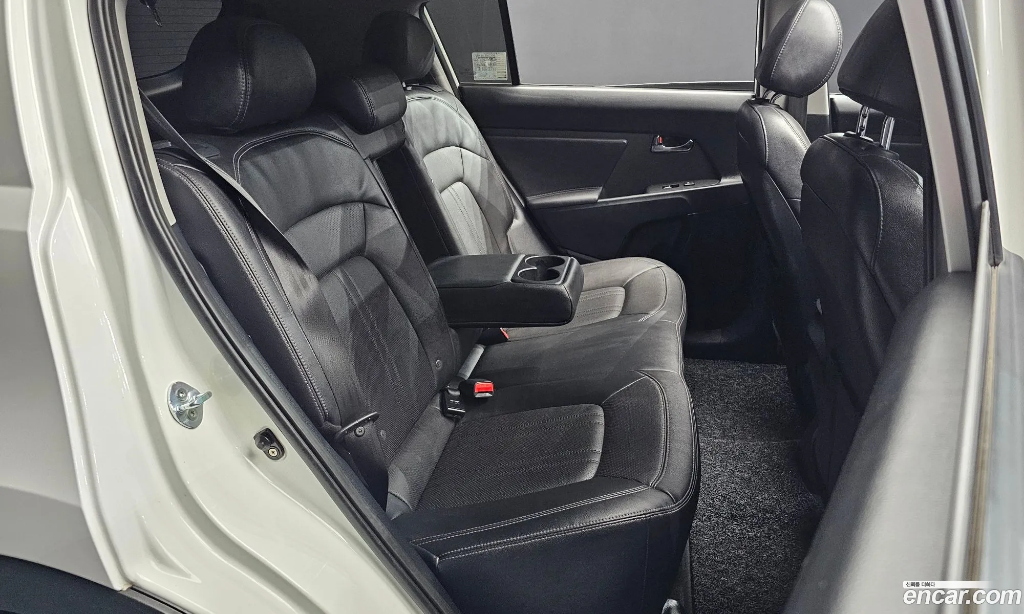 Kia Sportage R 2012 — 9