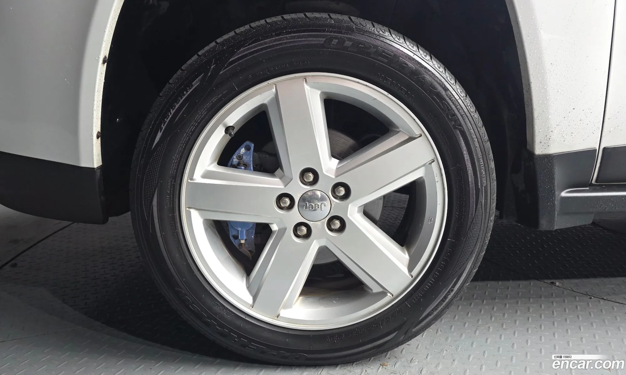 Jeep Compass 2012 1C4NJDCB1CD596000 — 17
