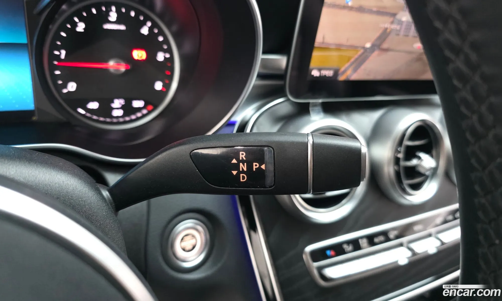 Mercedes-Benz C-Class W205 2019 — 17