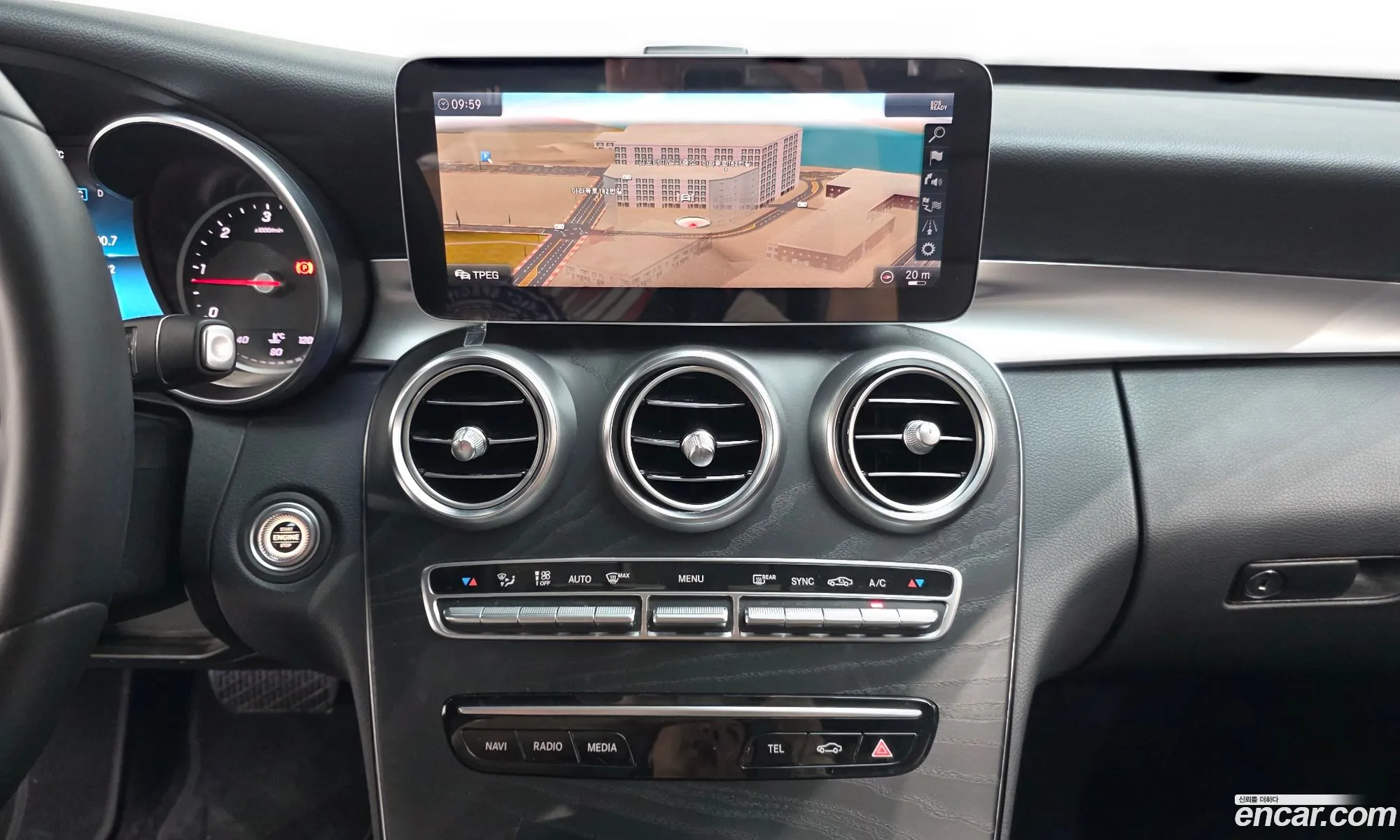 Mercedes-Benz C-Class W205 2019 — 2