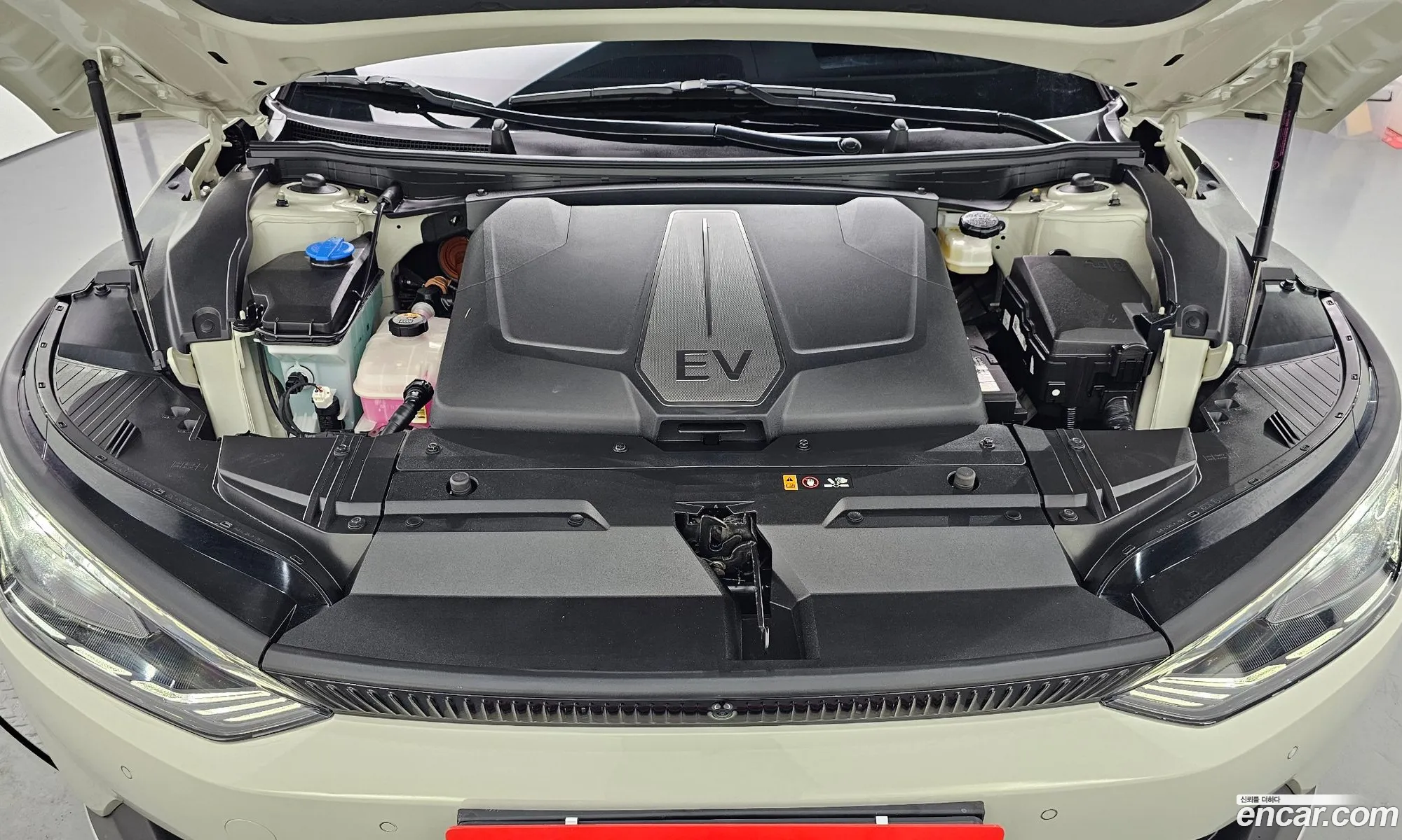 Kia EV6 2021 — 4