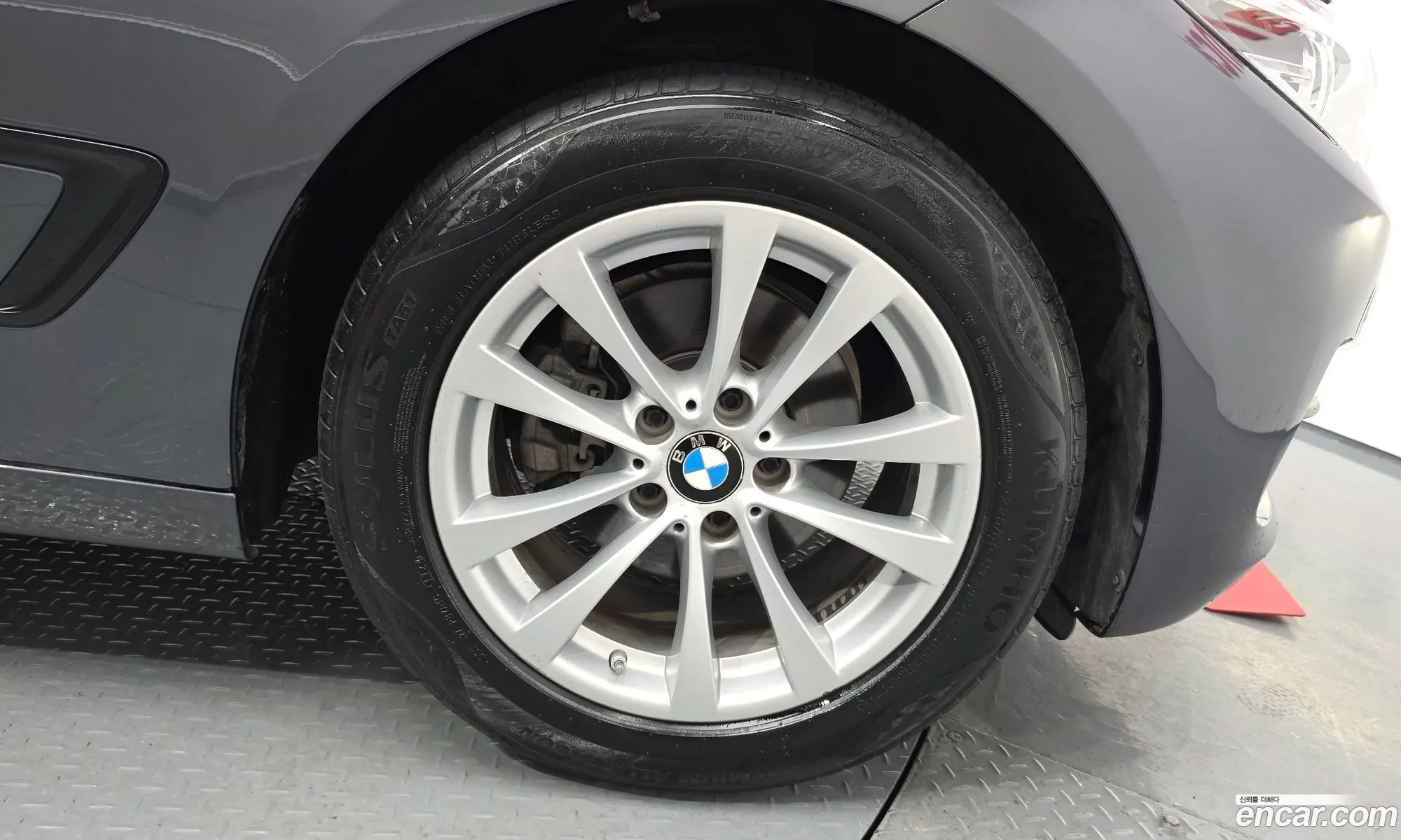 BMW 3 Series GT 2018 — 27
