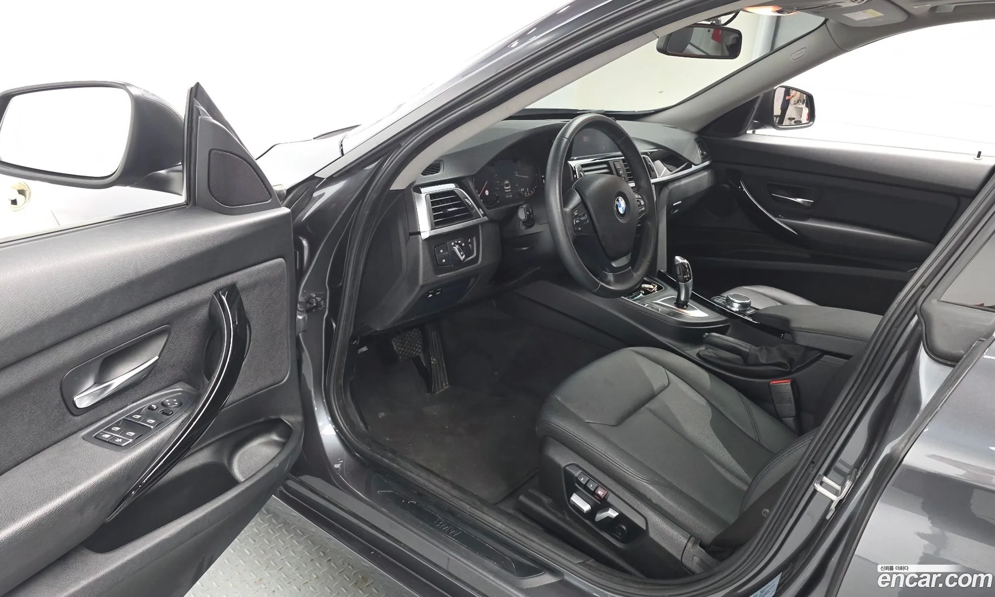 BMW 3 Series GT 2018 — 18