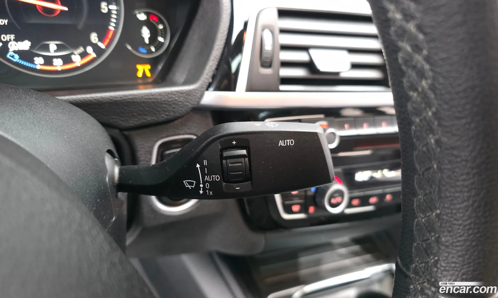 BMW 3 Series GT 2018 — 32