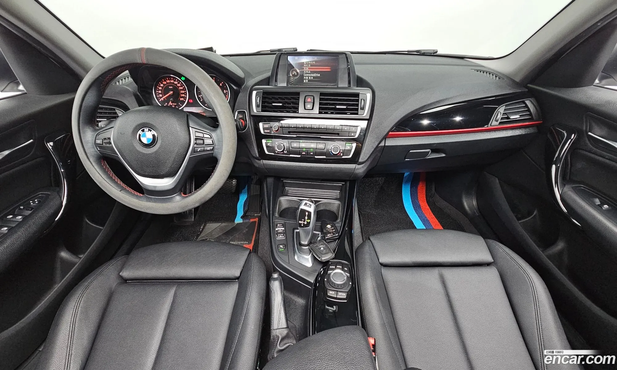 BMW 1 Series 2016 WBA1S5107GV799702 — 27