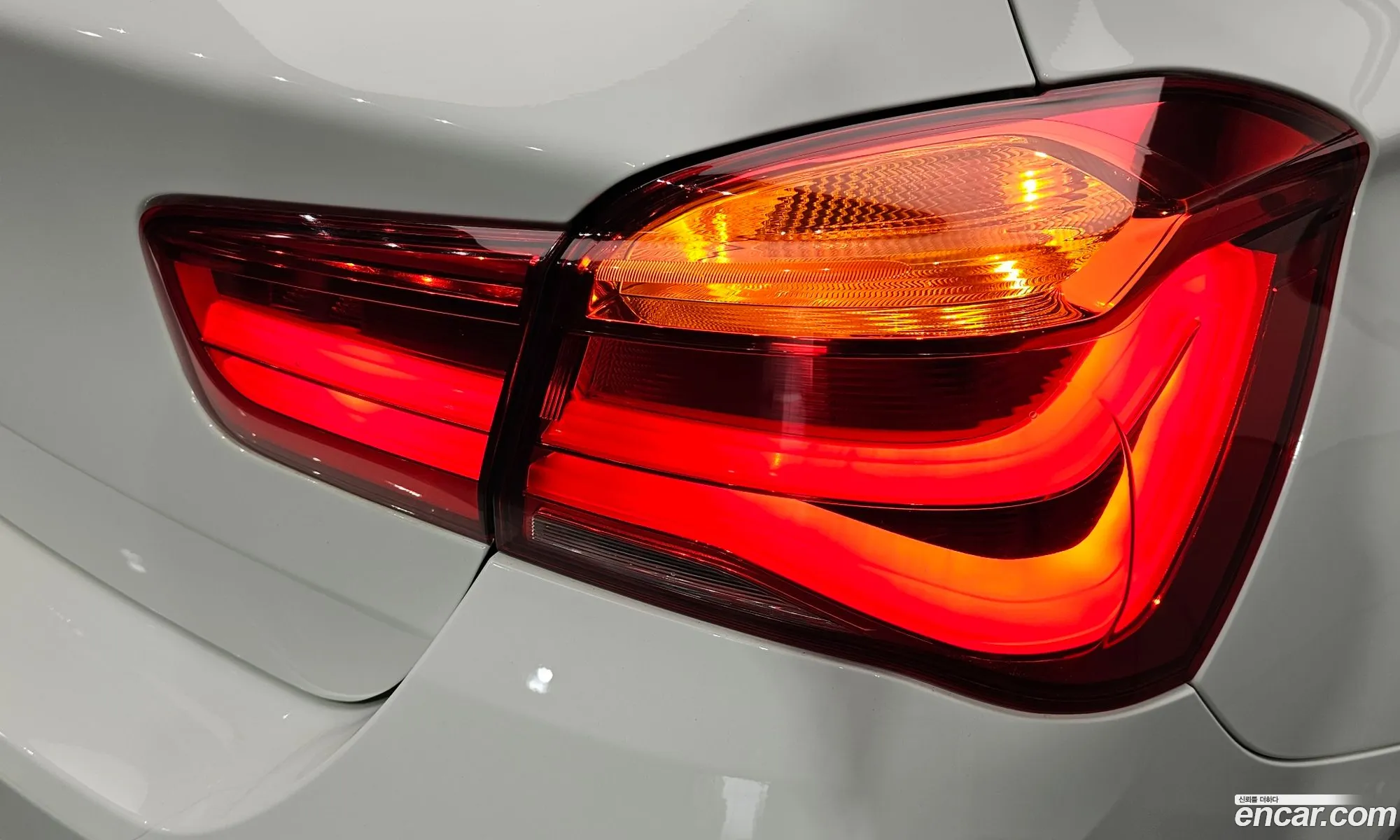 BMW 1 Series 2016 WBA1S5107GV799702 — 28