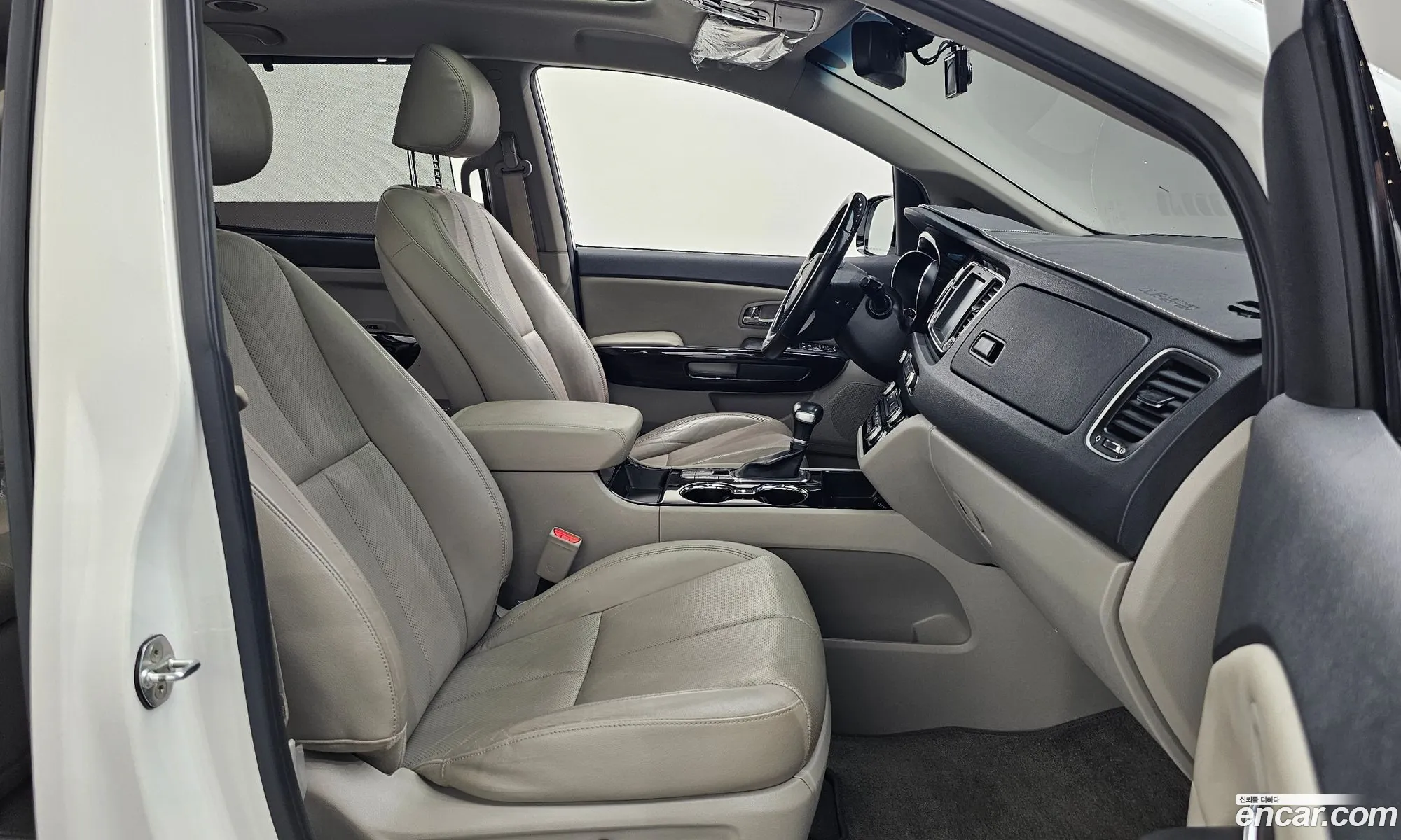 Kia Carnival 2018 — 6