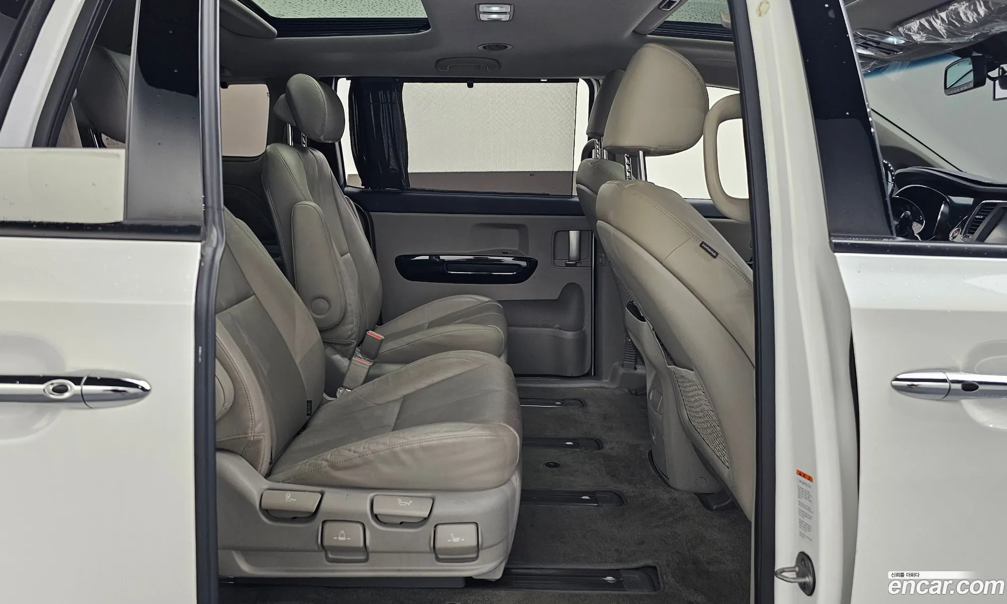 Kia Carnival 2018 — 13