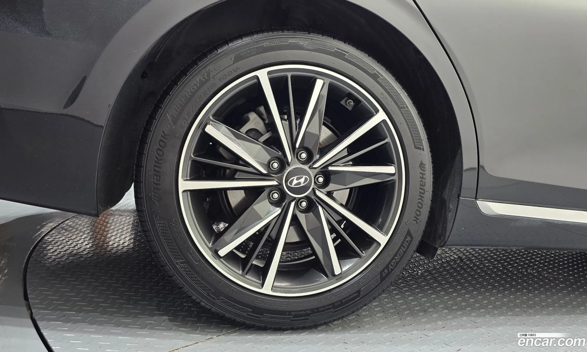 Hyundai Grandeur IG 2019 KMHF241DBLA304484 — 3