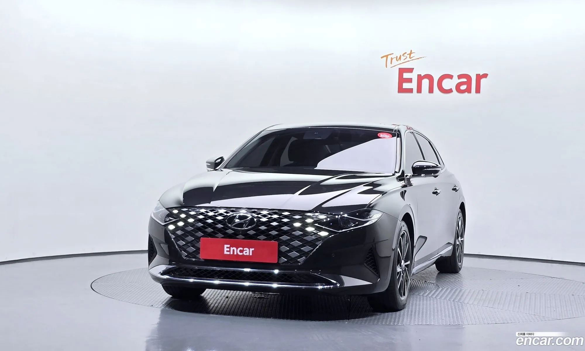 Hyundai Grandeur IG 2019 KMHF241DBLA304484 — 11