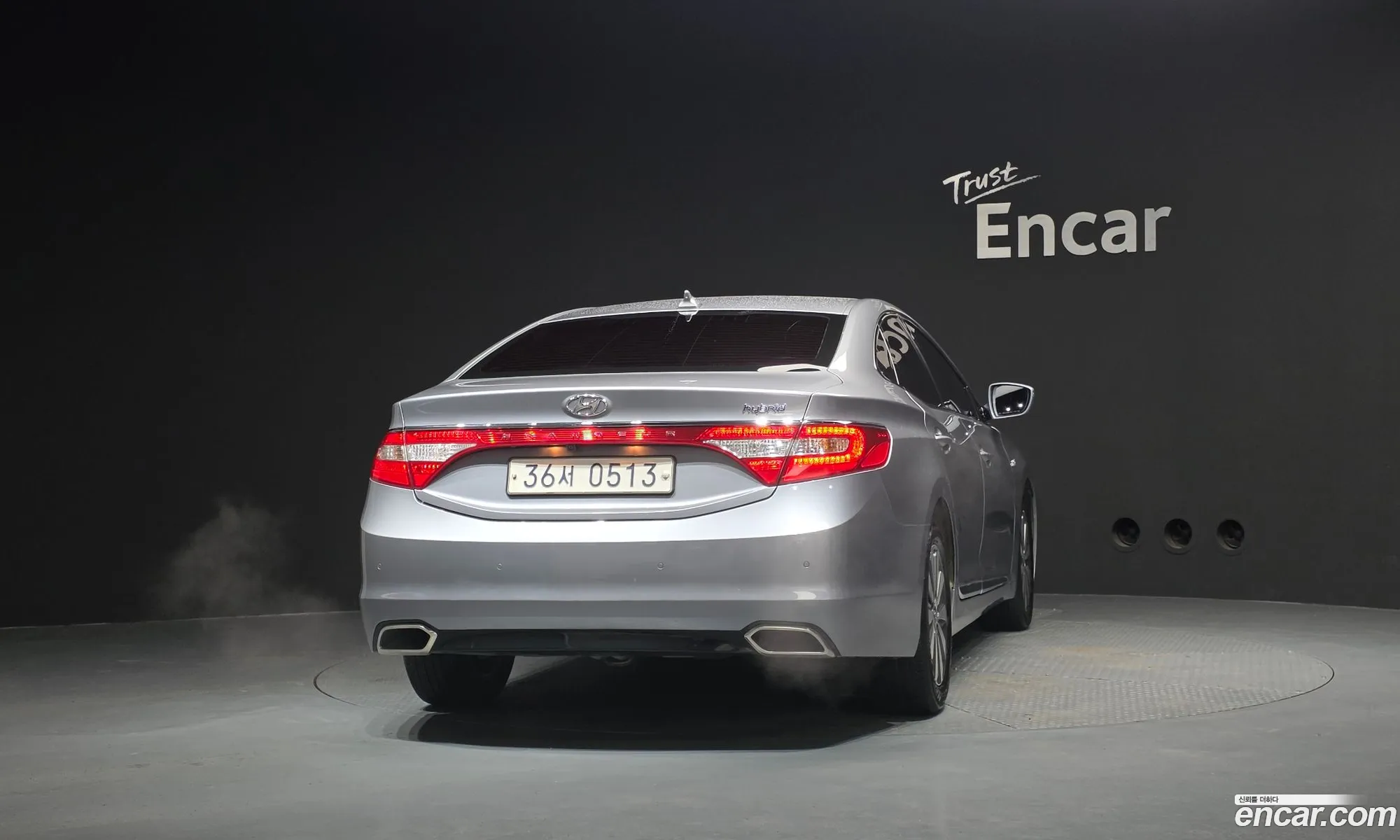 Hyundai Grandeur HG Hybrid 2016 — 4