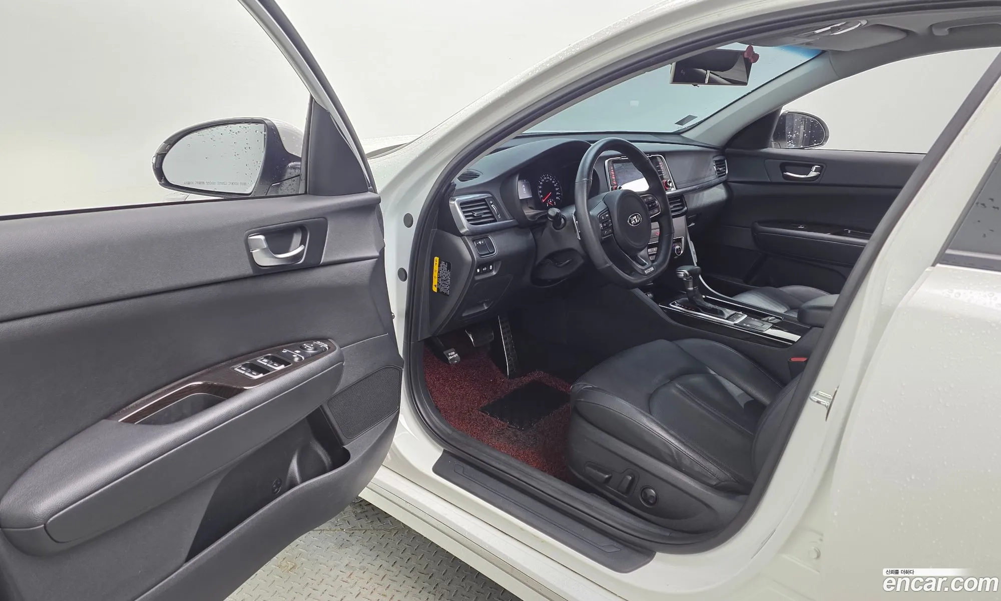 Kia K5 2016 KNAGX411BGA085876 — 5