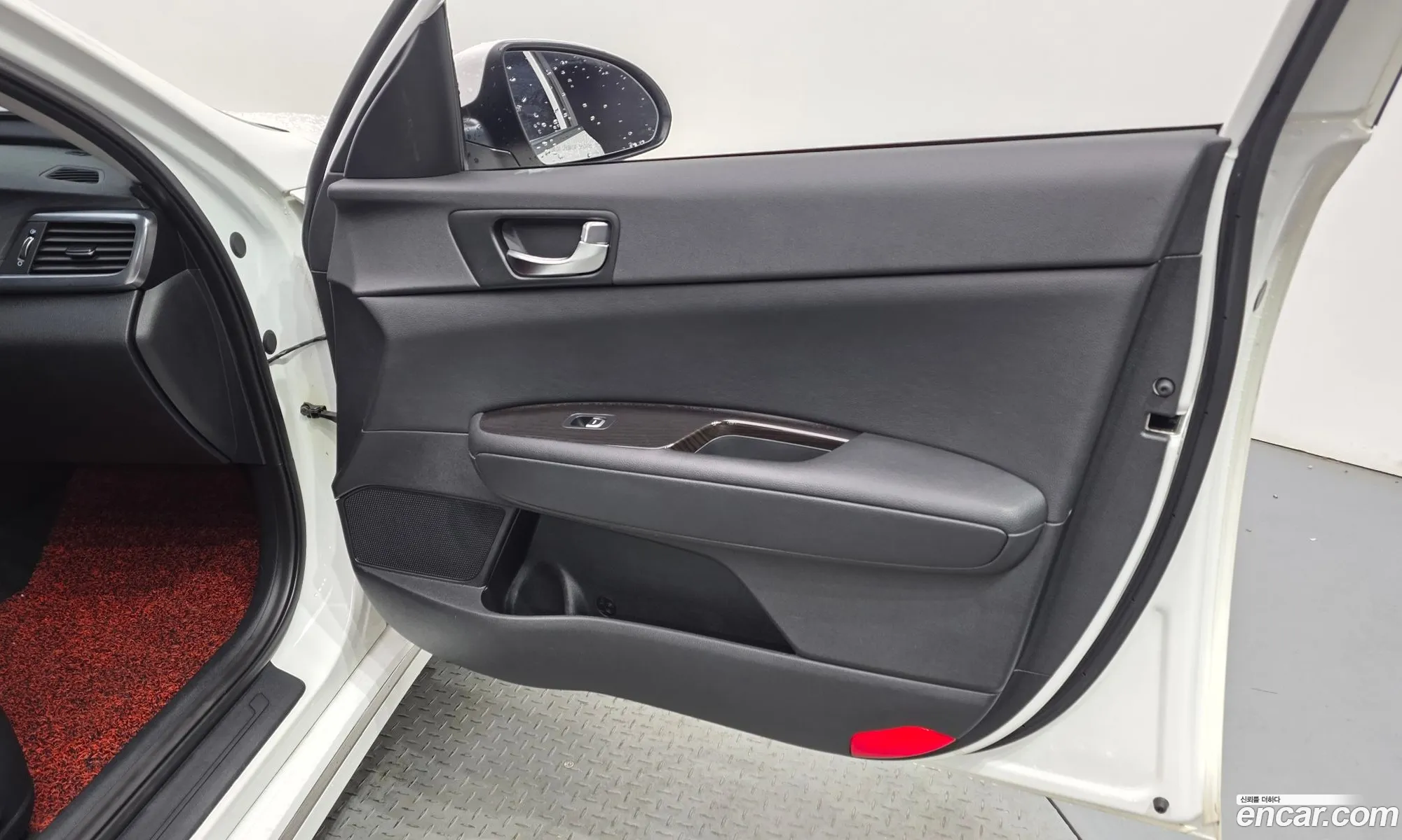 Kia K5 2016 KNAGX411BGA085876 — 22