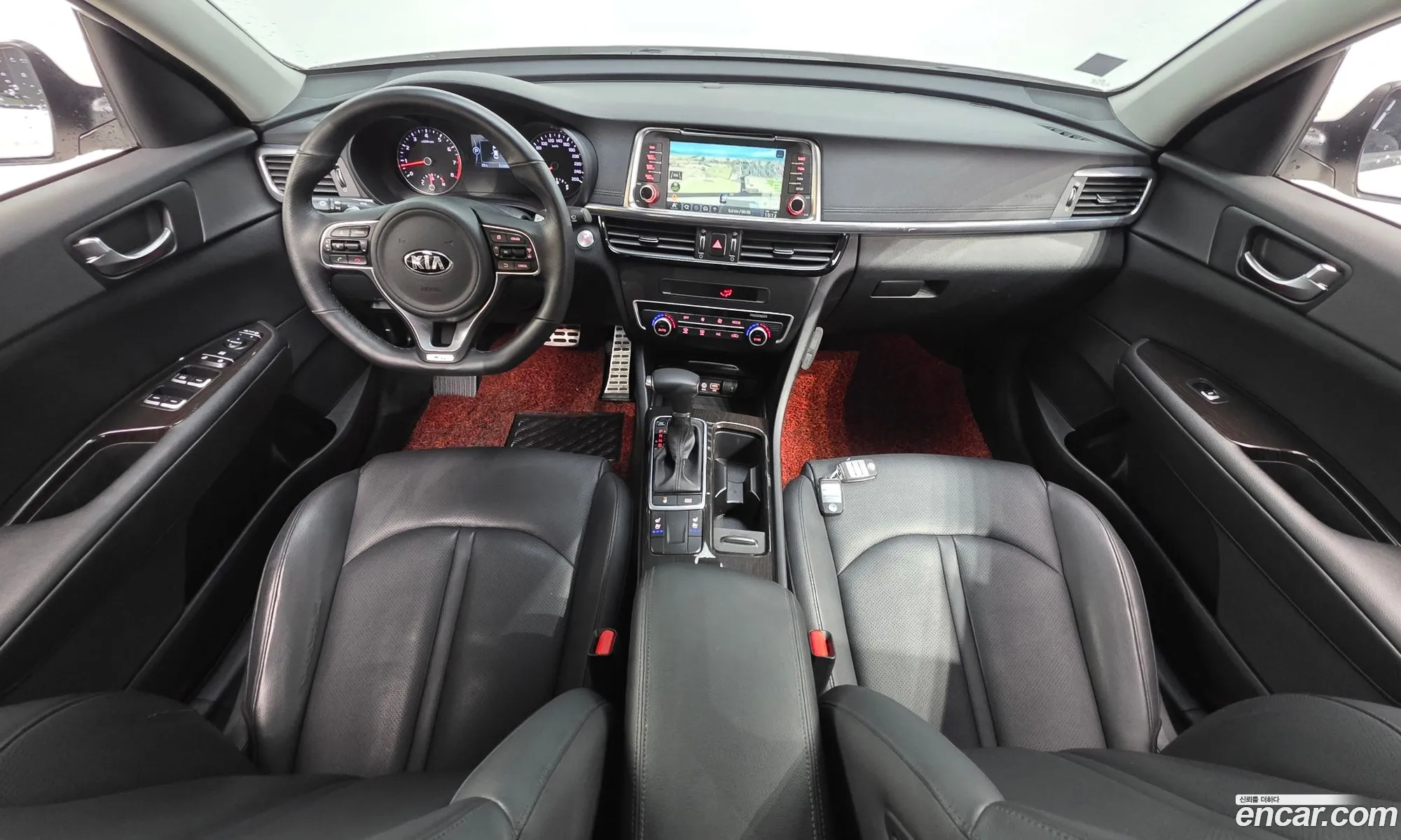 Kia K5 2016 KNAGX411BGA085876 — 9