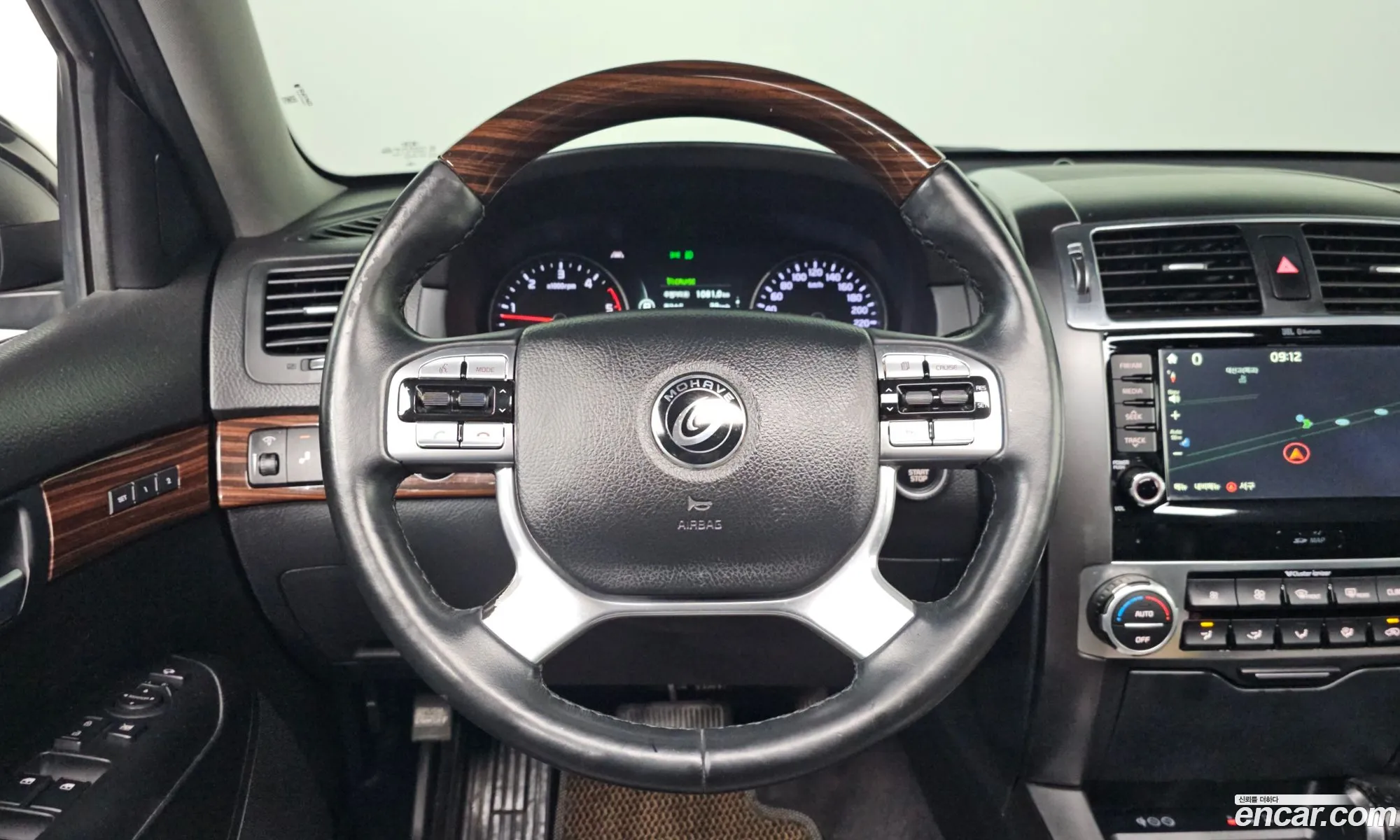 Kia Mohave 2016 KNAKN814DHA149125 — 12