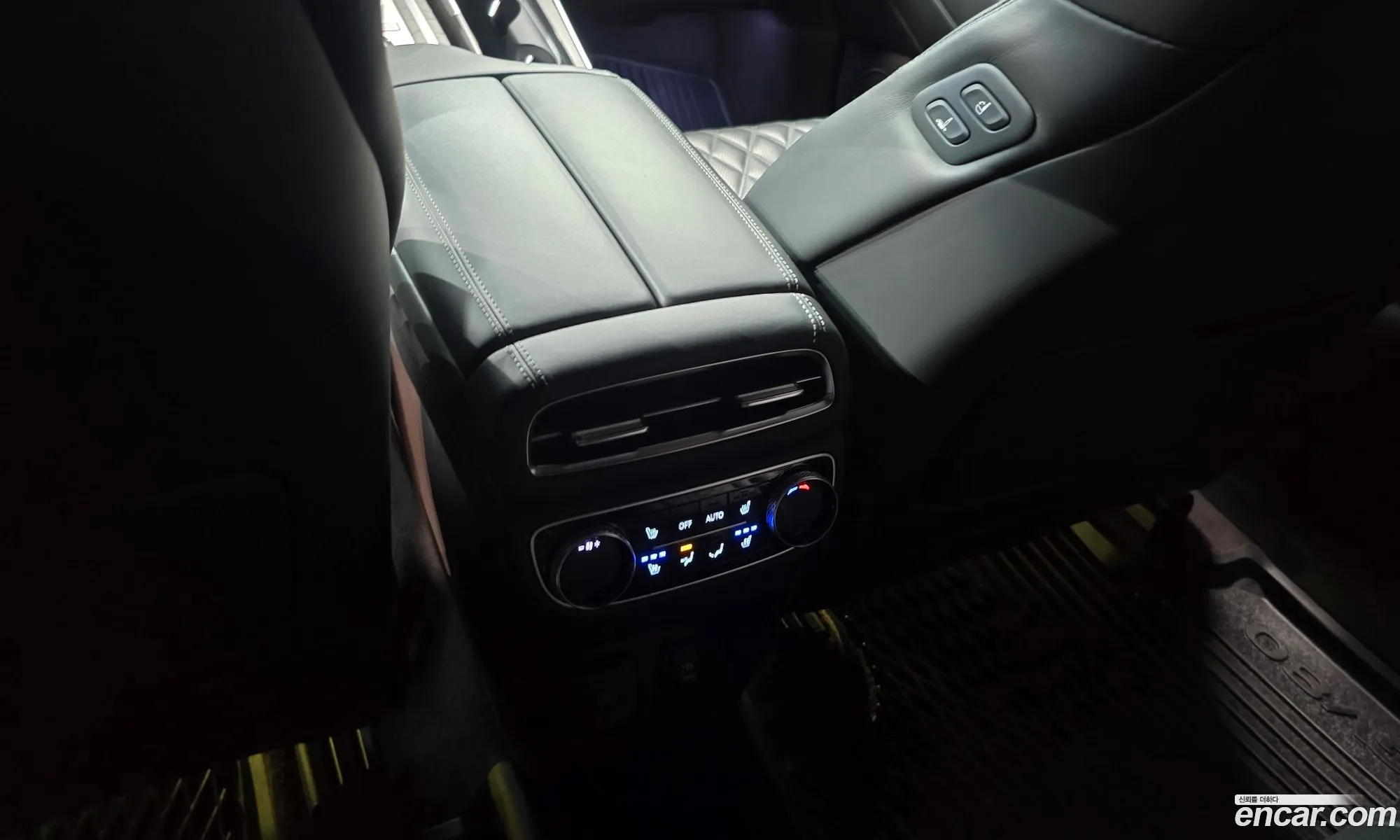 Genesis GV80 2021 KMTHA81BBMU073036 — 29