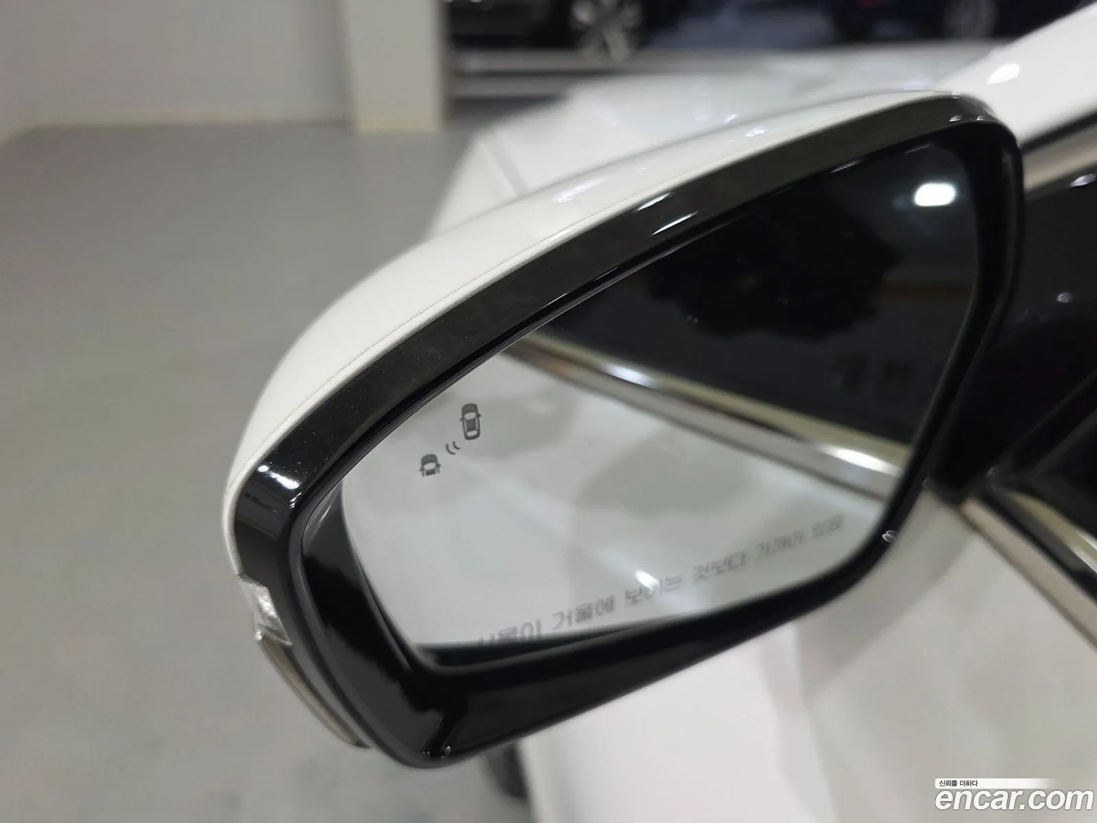 Hyundai Grandeur IG Hybrid 2020 — 18