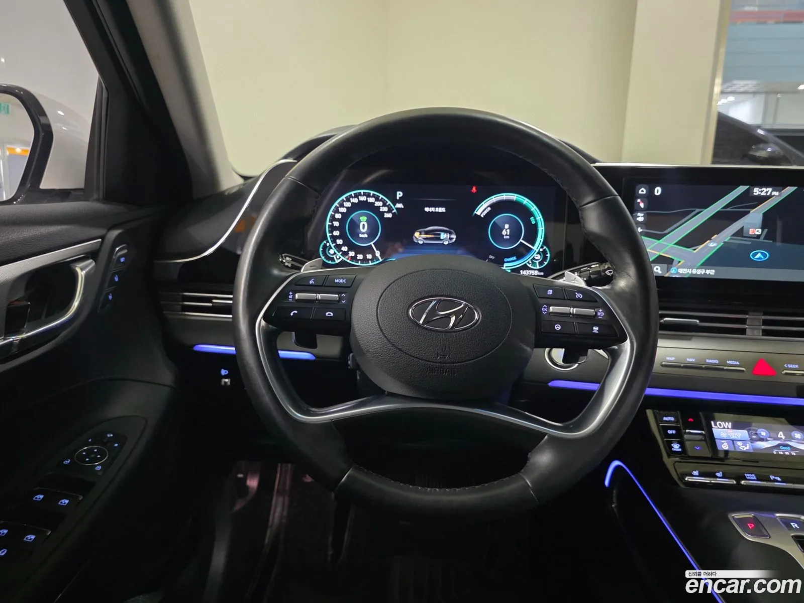 Hyundai Grandeur IG Hybrid 2020 — 3