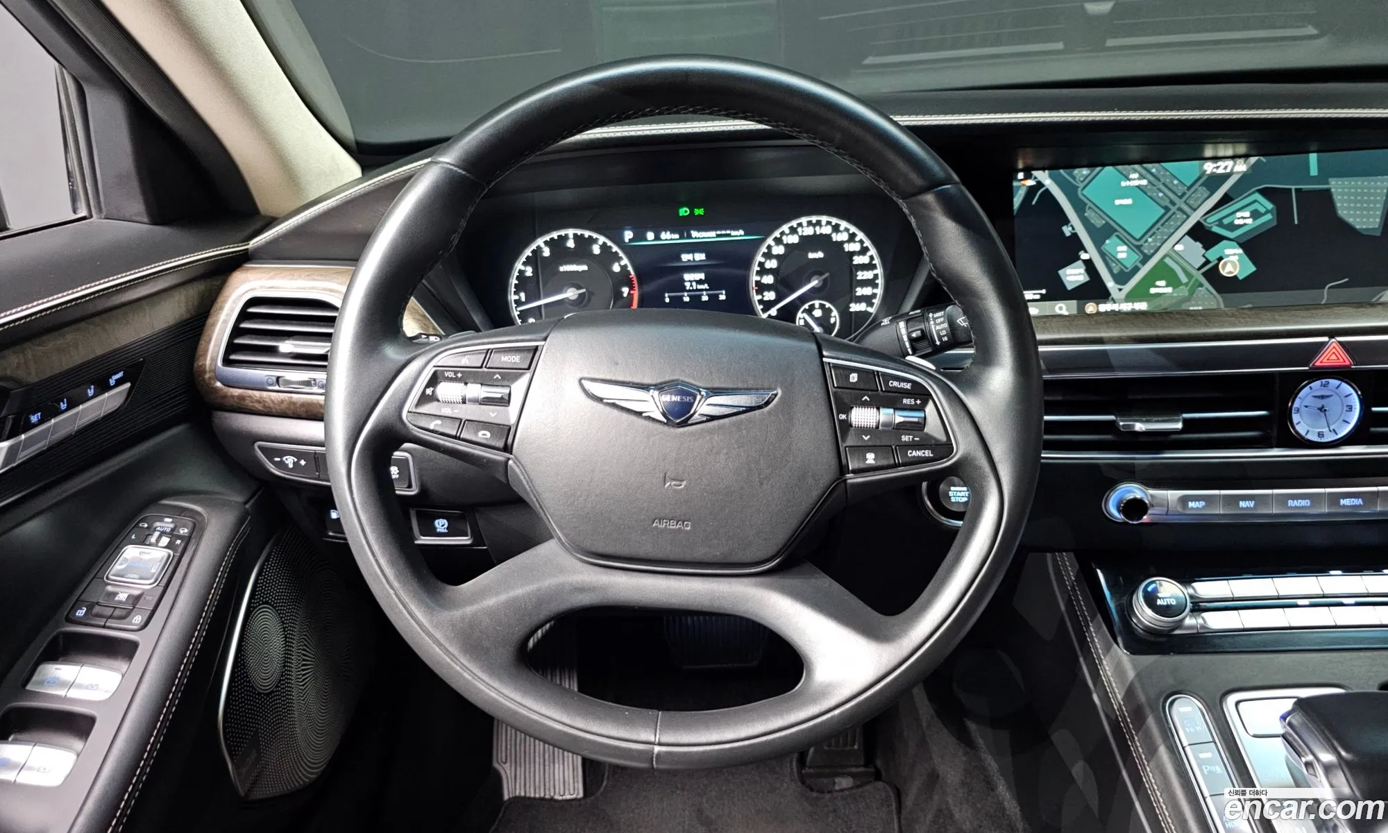 Genesis G90 2019 KMHG541HDKU069002 — 18