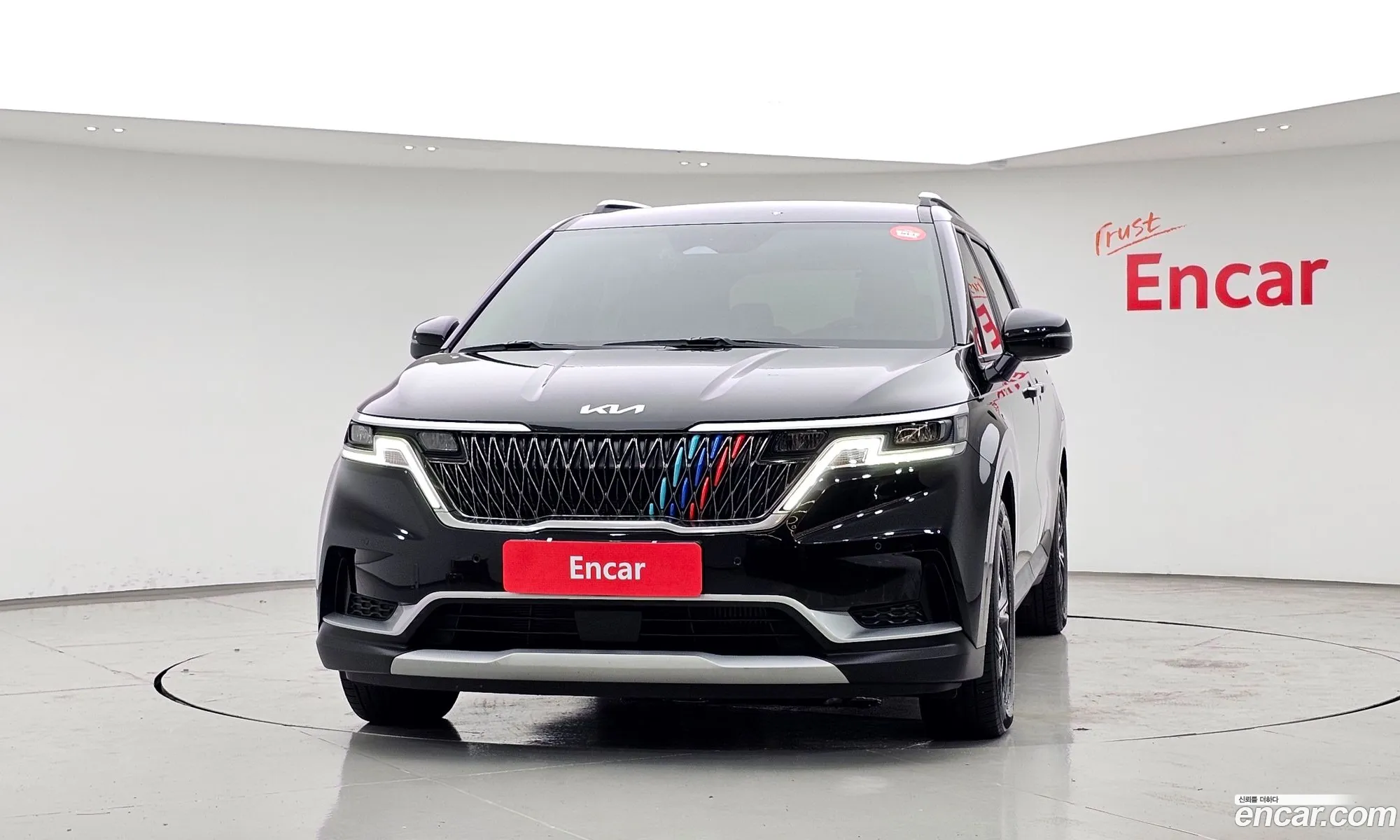 Kia Carnival 2023 — 2