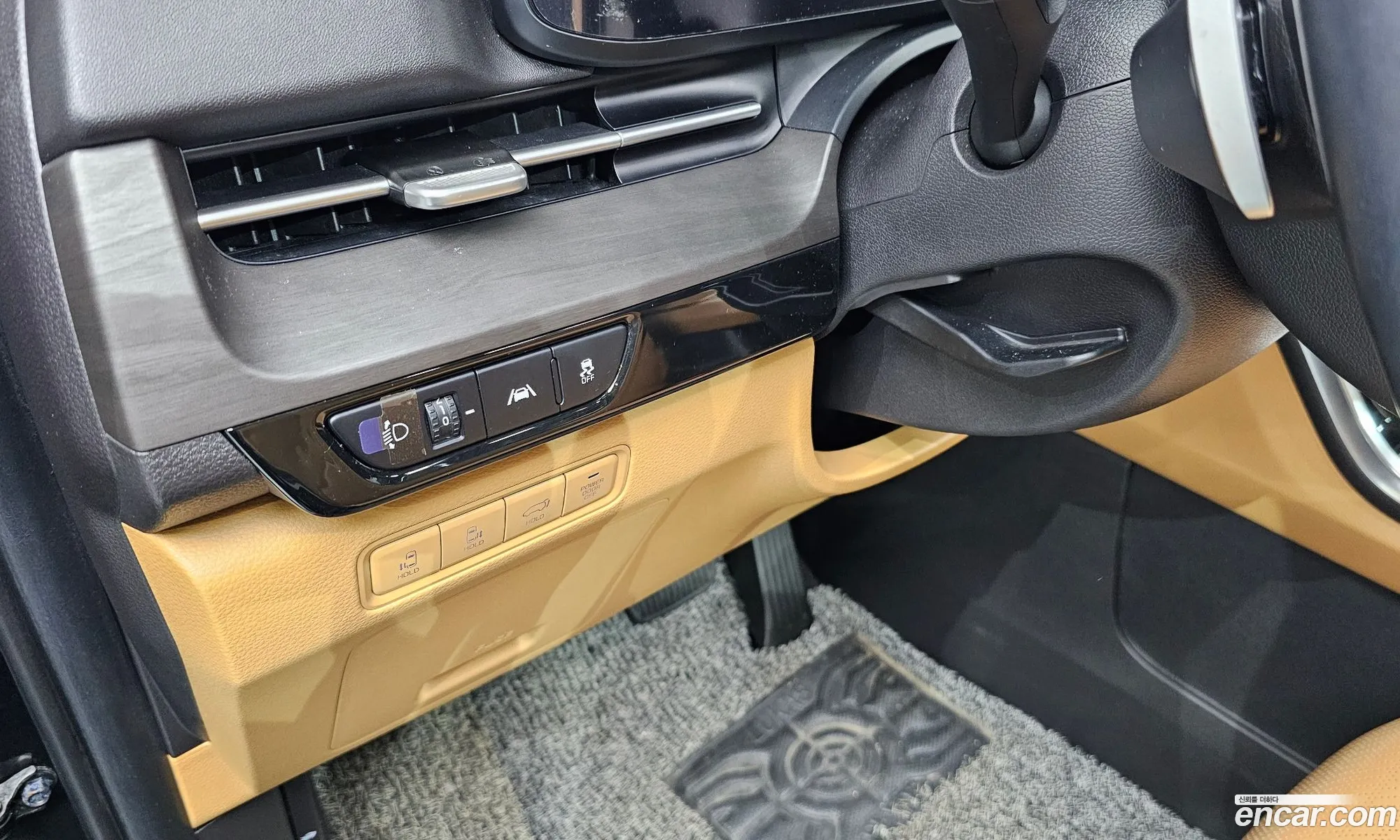 Kia Carnival 2021 KNANE81BBMS073021 — 16