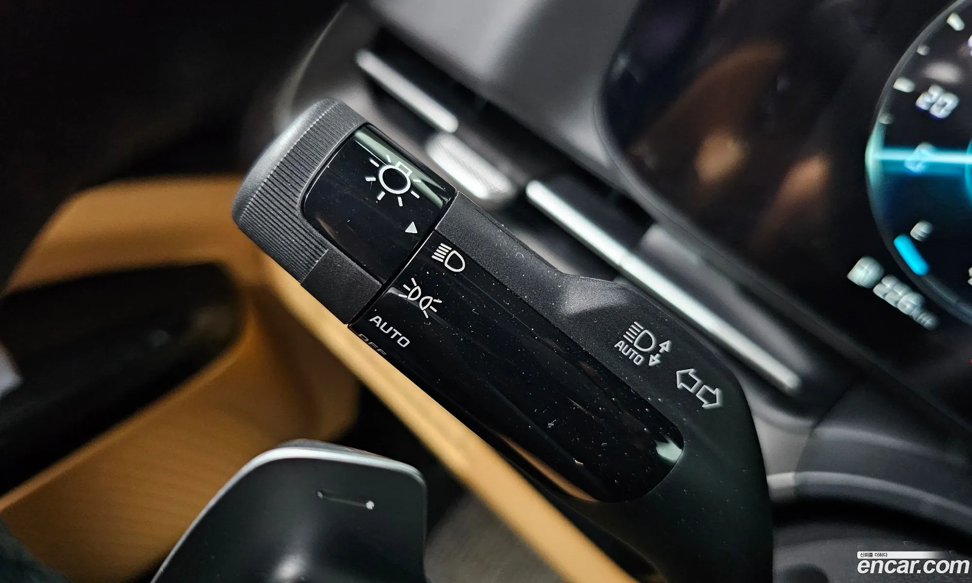 Kia Carnival 2021 KNANE81BBMS073021 — 24