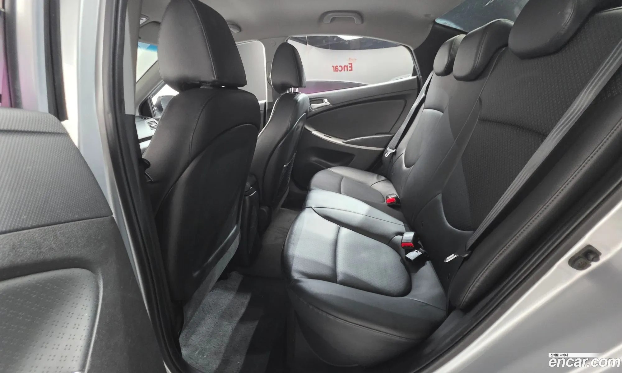 Hyundai Accent 2016 KMHCT41BEHU220778 — 16