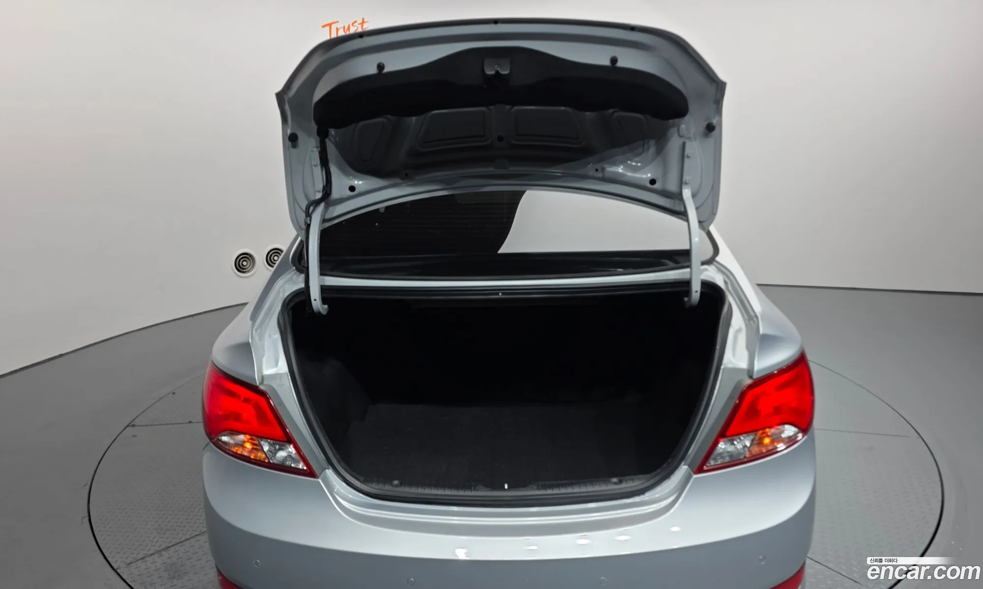 Hyundai Accent 2016 KMHCT41BEHU220778 — 27