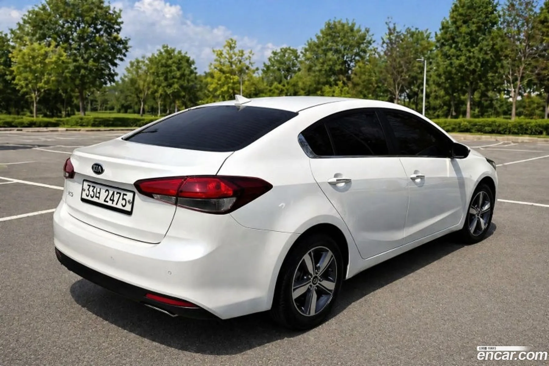 Kia K3 2017 — 11