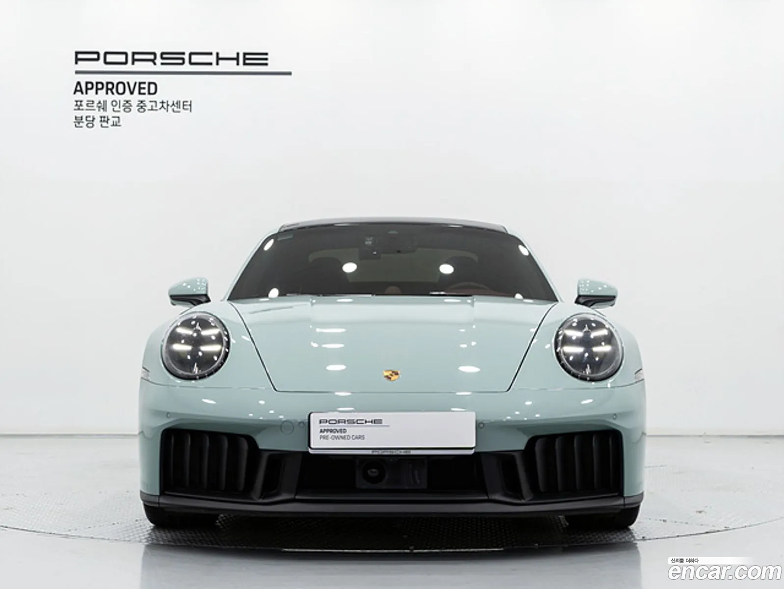 Porsche 911 2025 — 8