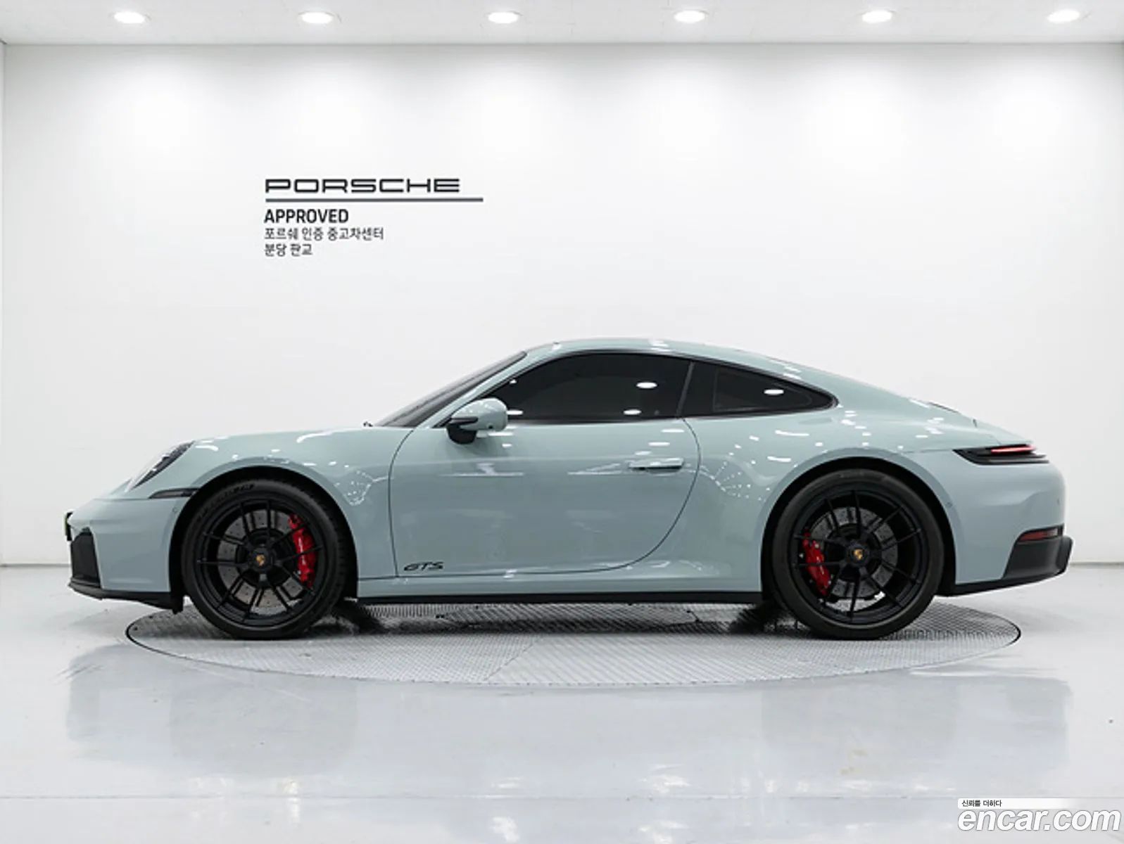 Porsche 911 2025 — 18