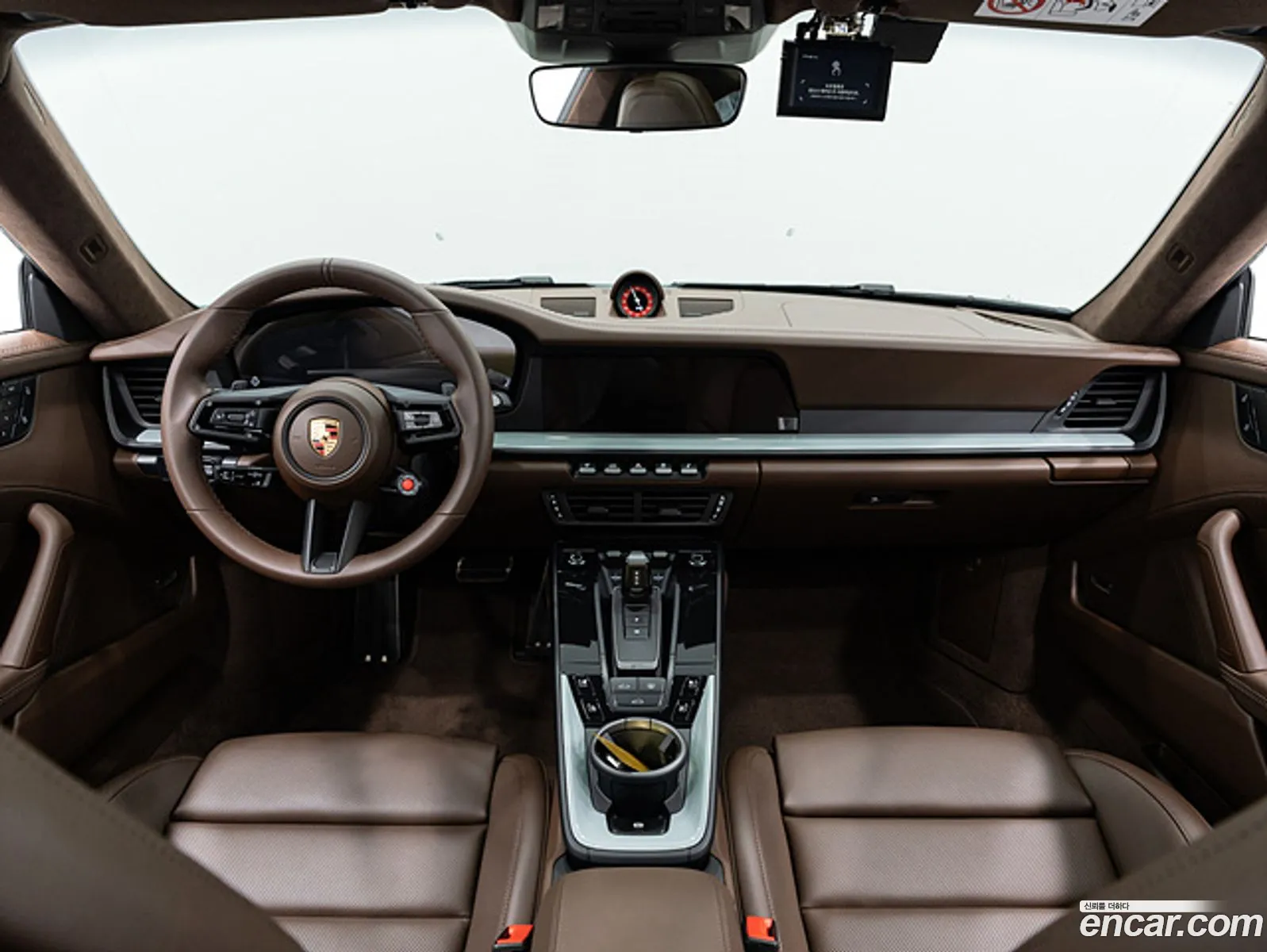Porsche 911 2025 — 16